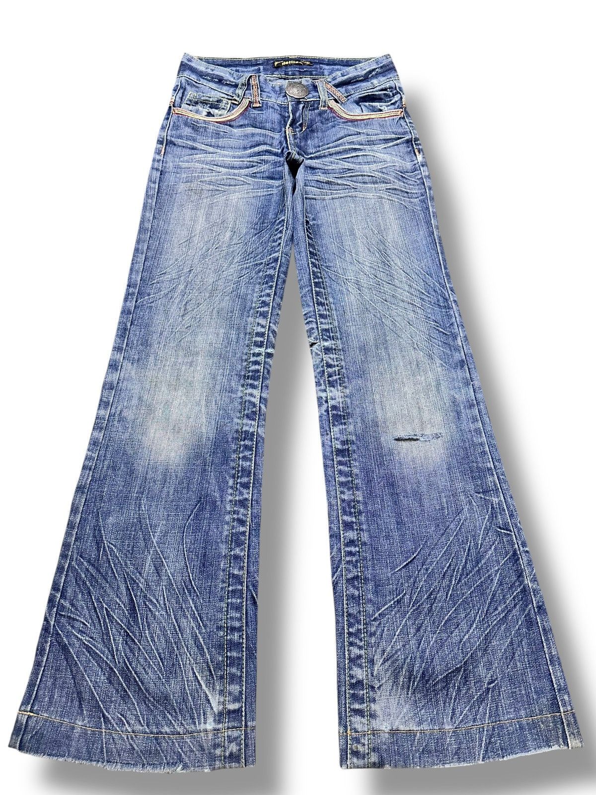 Japanese Brand Red Pepper Distressed Wideleg Bootcut Style Thunder Wash Size US 28 / EU 44 - 1 Thumbnail