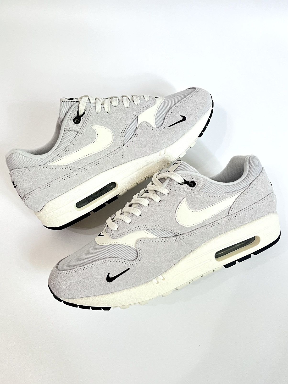 Nike Nike Air Max 1 87 Mini Swoosh “Pure Platinum” Size US 10 / EU 43 - 8 Thumbnail