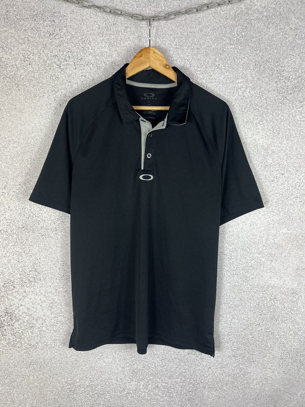Vintage Vintage Oakley Center Logo Polo Tee Size US L / EU 52-54 / 3 - 1 Thumbnail