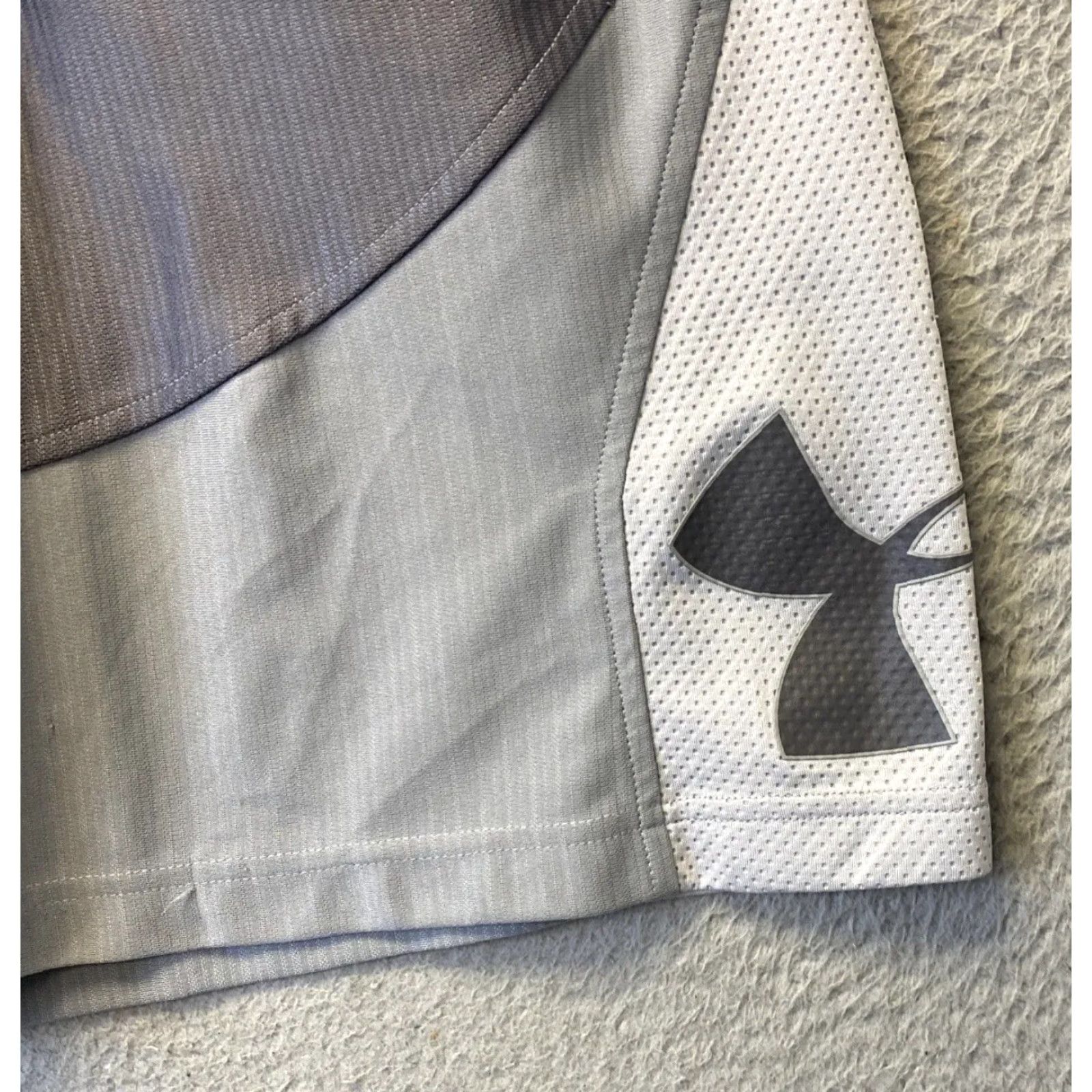 Under Armour Under Armour Shorts Adult Small Gray Basketball Running 37-66 Men Athletic S Gray Basketball 37-66 Mens Size US 29 - 2 Thumbnail