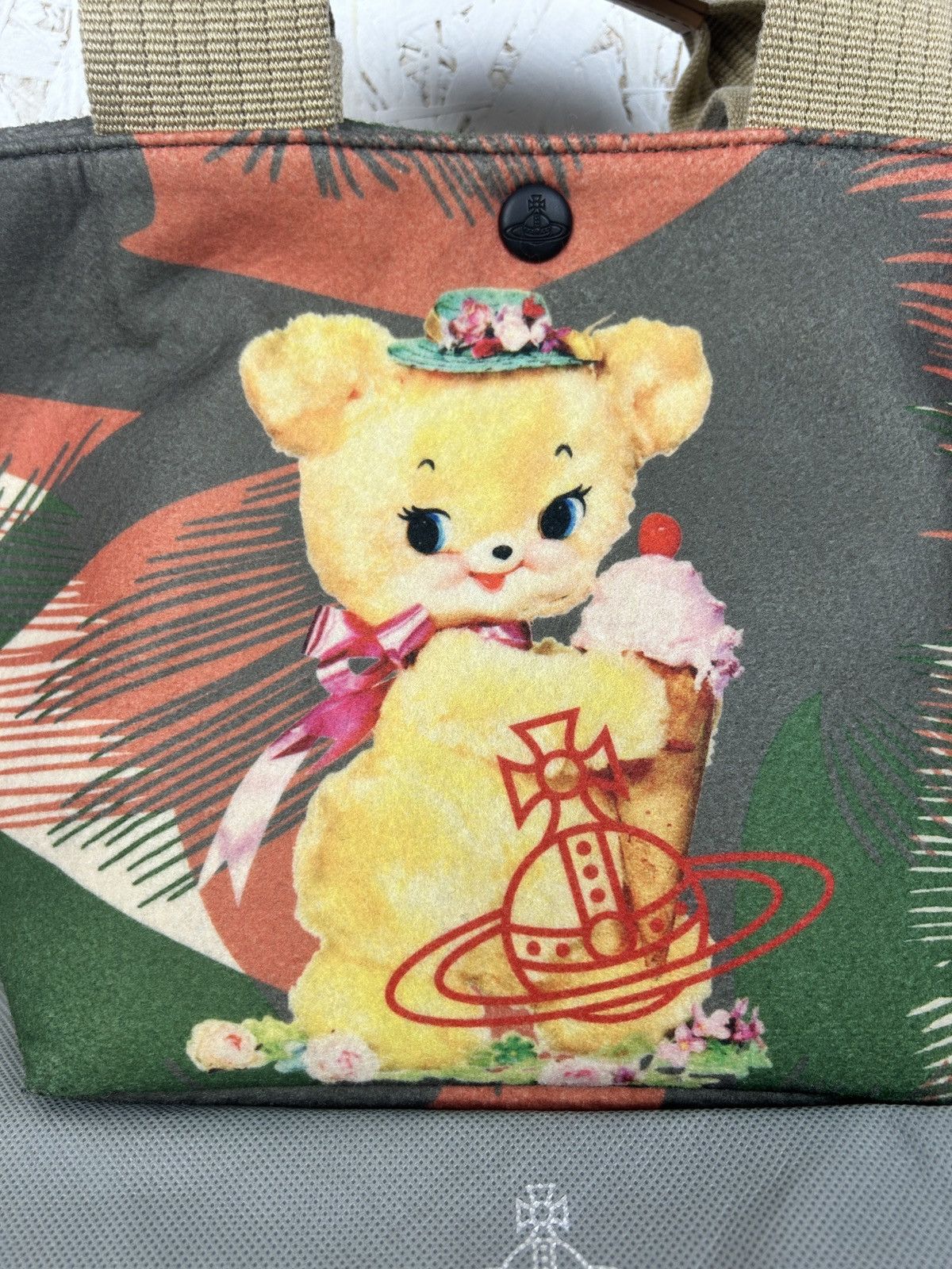 Vivienne Westwood Vivienne Westwood Creepy Teddy Bear Mini Tote Bag Handbag Size ONE SIZE - 2 Thumbnail