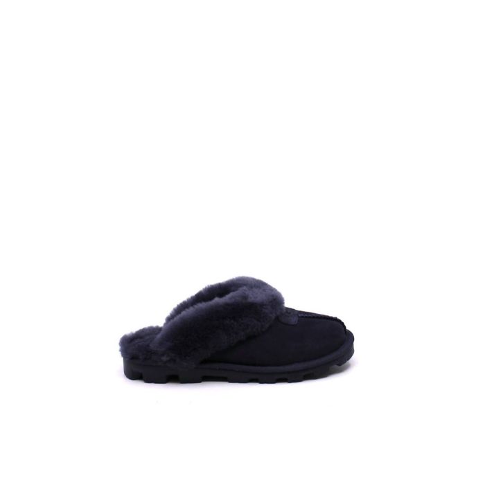 Ugg deals coquette black