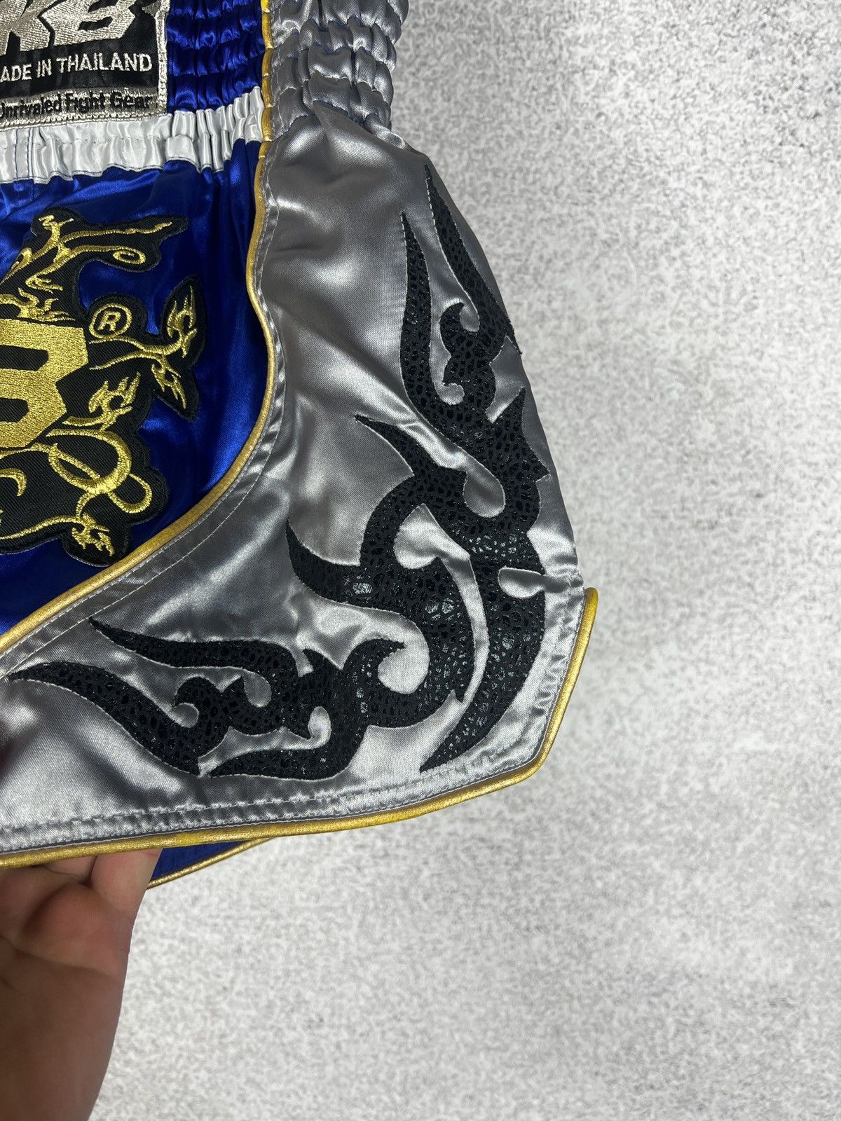 Japanese Brand Vintage Muay Thai Boxing Top King Dragon Flame Shorts Size US 32 / EU 48 - 3 Thumbnail