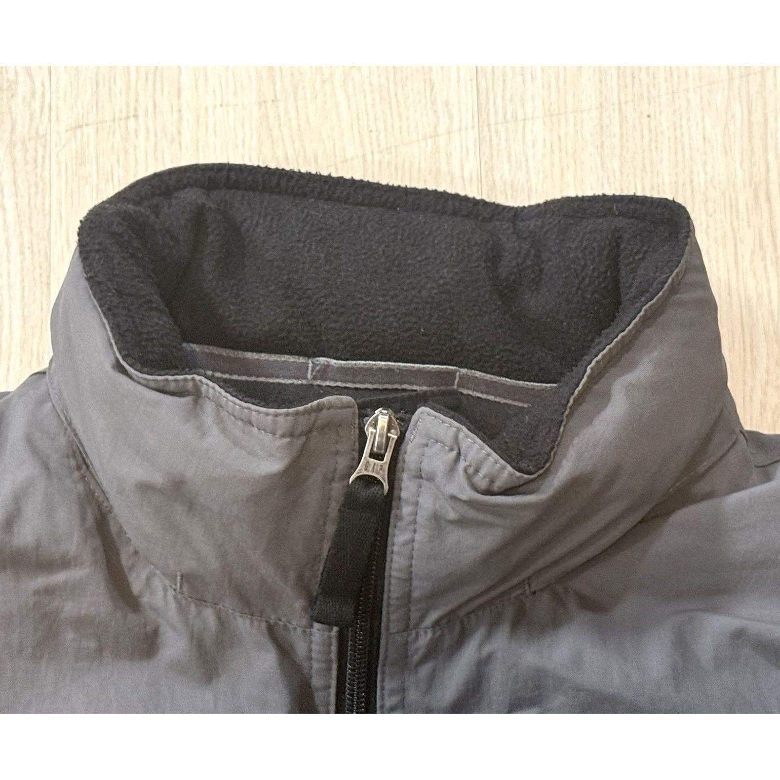 Gap VINTAGE Gap Mountain Alpine Jacket L Large Gray Nylon Softshell Bomber Zip Padded Lined 90s Outdoor Hipster Men Mens Size US L / EU 52-54 / 3 - 7 Thumbnail