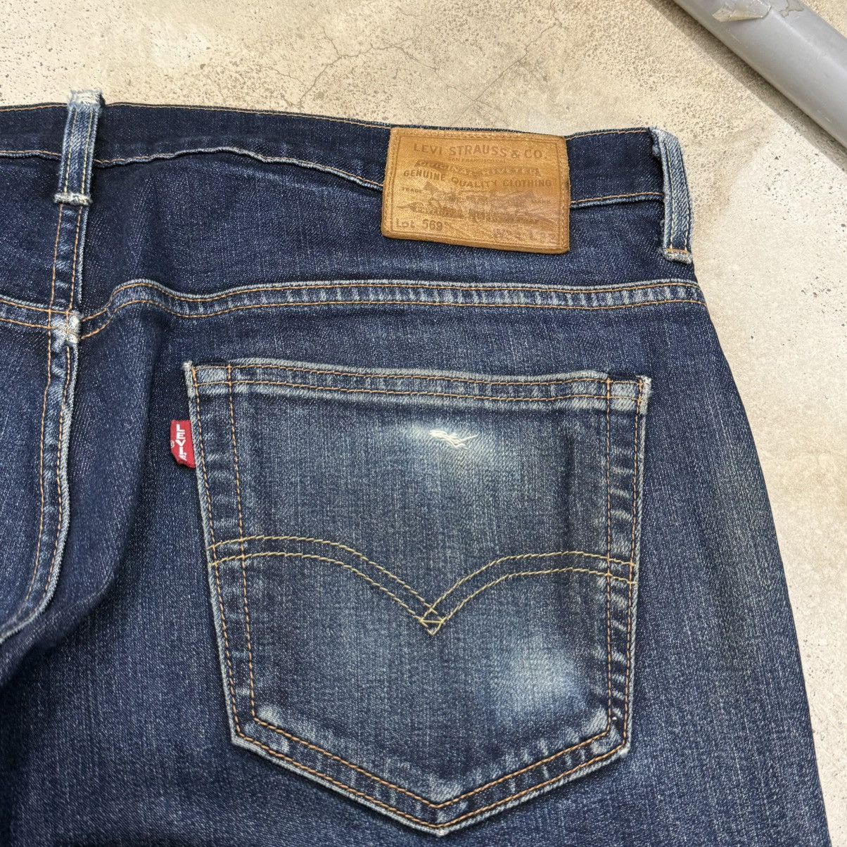 Levi's Levis 569 Big E Distressed Repaired Stretch Denim Pants Size US 35 - 13 Thumbnail
