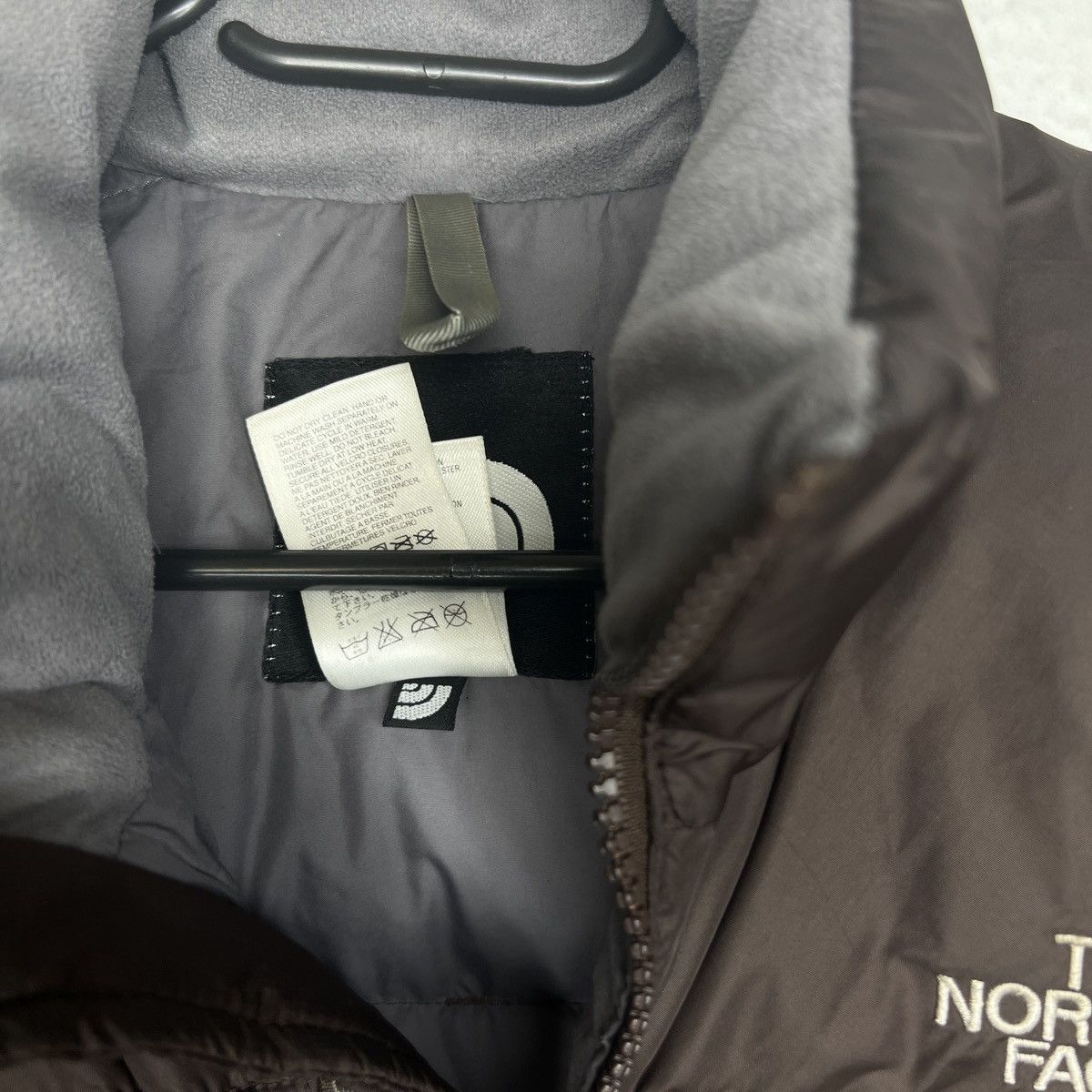 The North Face × Vintage The North Face Nuptse 700 Down Jacket Brown Retro Y2K Drill Size XS / US 0-2 / IT 36-38 - 5 Thumbnail