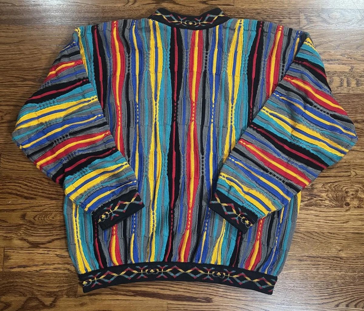 Coogi Vintage Coogi Sweater (Size M) Size US M / EU 48-50 / 2 - 3 Thumbnail