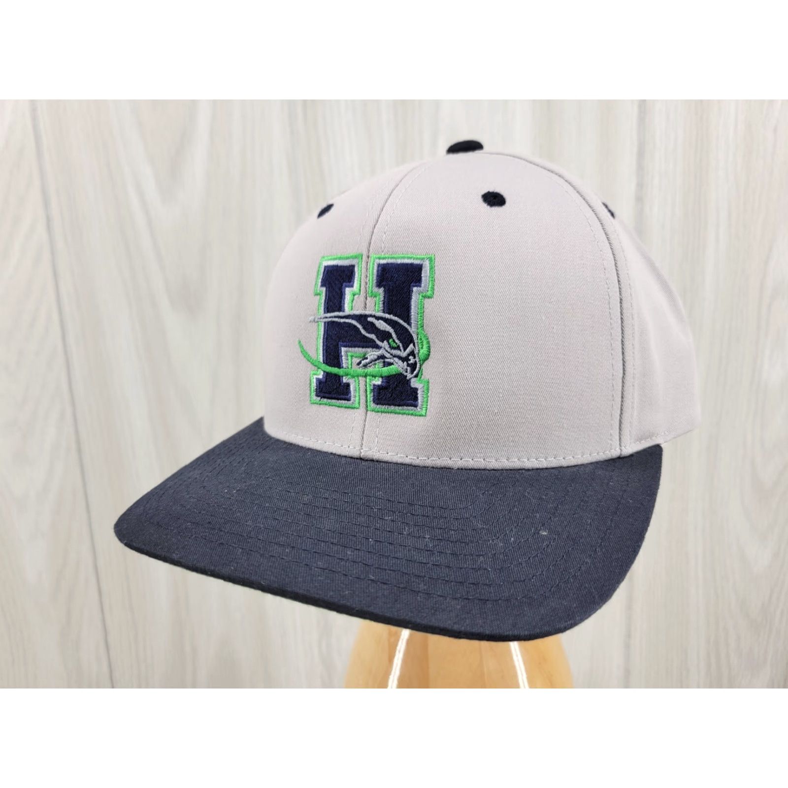 Logo 7 Pacific Headwear Gray Snapback Trucker Hat Ball Cap H and Bird Logo Unknown H and Bird Logo Size ONE SIZE - 2 Thumbnail