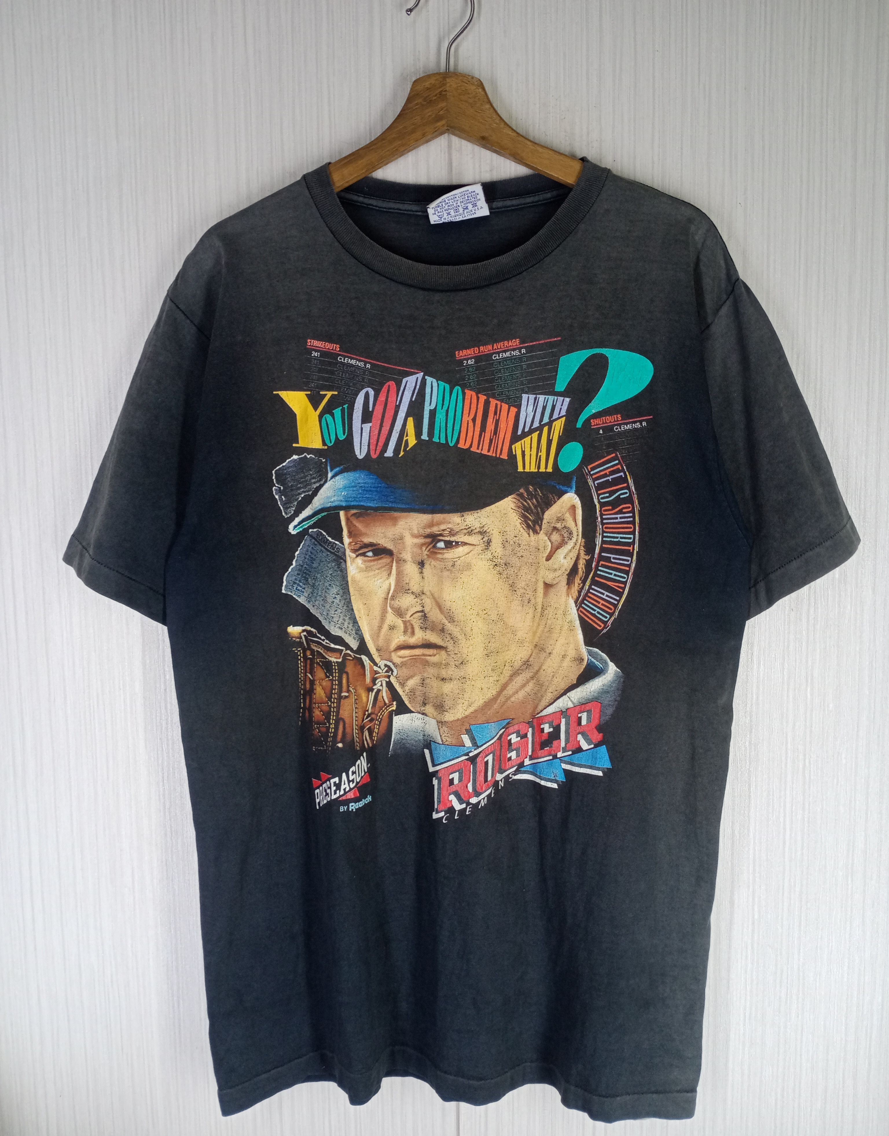 MLB × New York Yankees × Reebok Rare Vintage Distressed Roger Clemens Tshirt Size US L / EU 52-54 / 3 - 1 Thumbnail