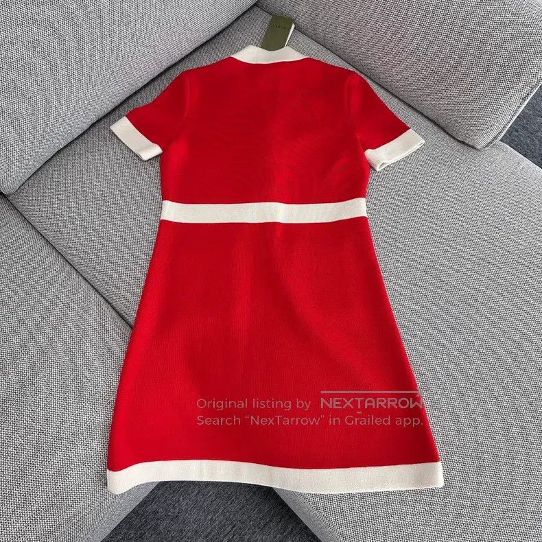 Gucci Gucci Red woollen knitted A-shaped short-sleeved dress Size S / US 4 / IT 40 - 2 Thumbnail