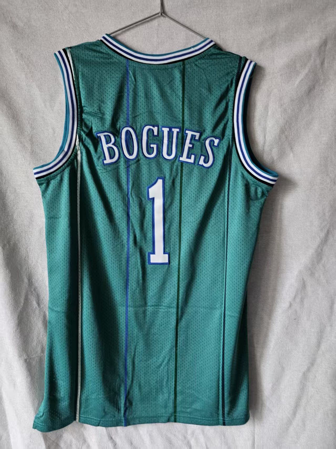 NBA Charlotte Hornets #1 Bogues Jersey XXL Size US XXL / EU 58 / 5 - 2 Thumbnail