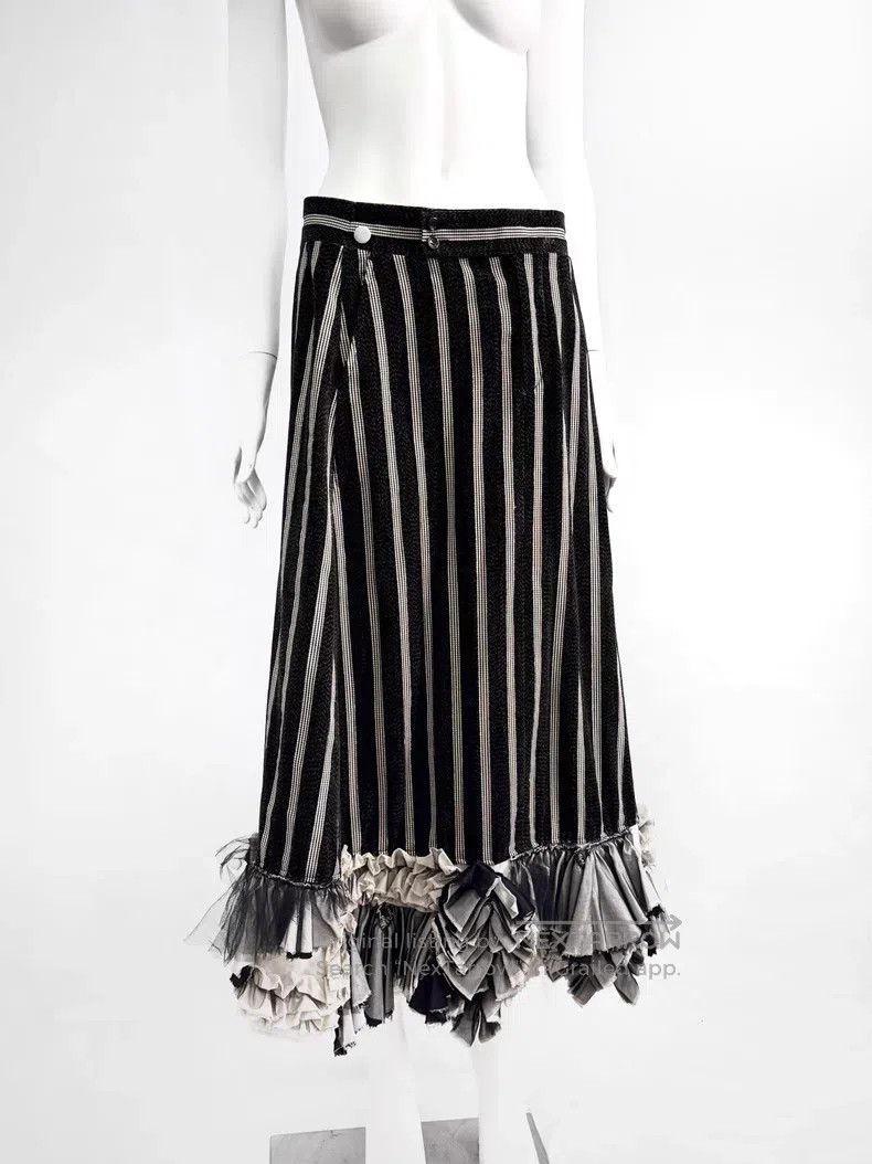 Comme des Garcons Comme Des Garcons size M Ruffled Long Skirt Size 23" - 3 Thumbnail