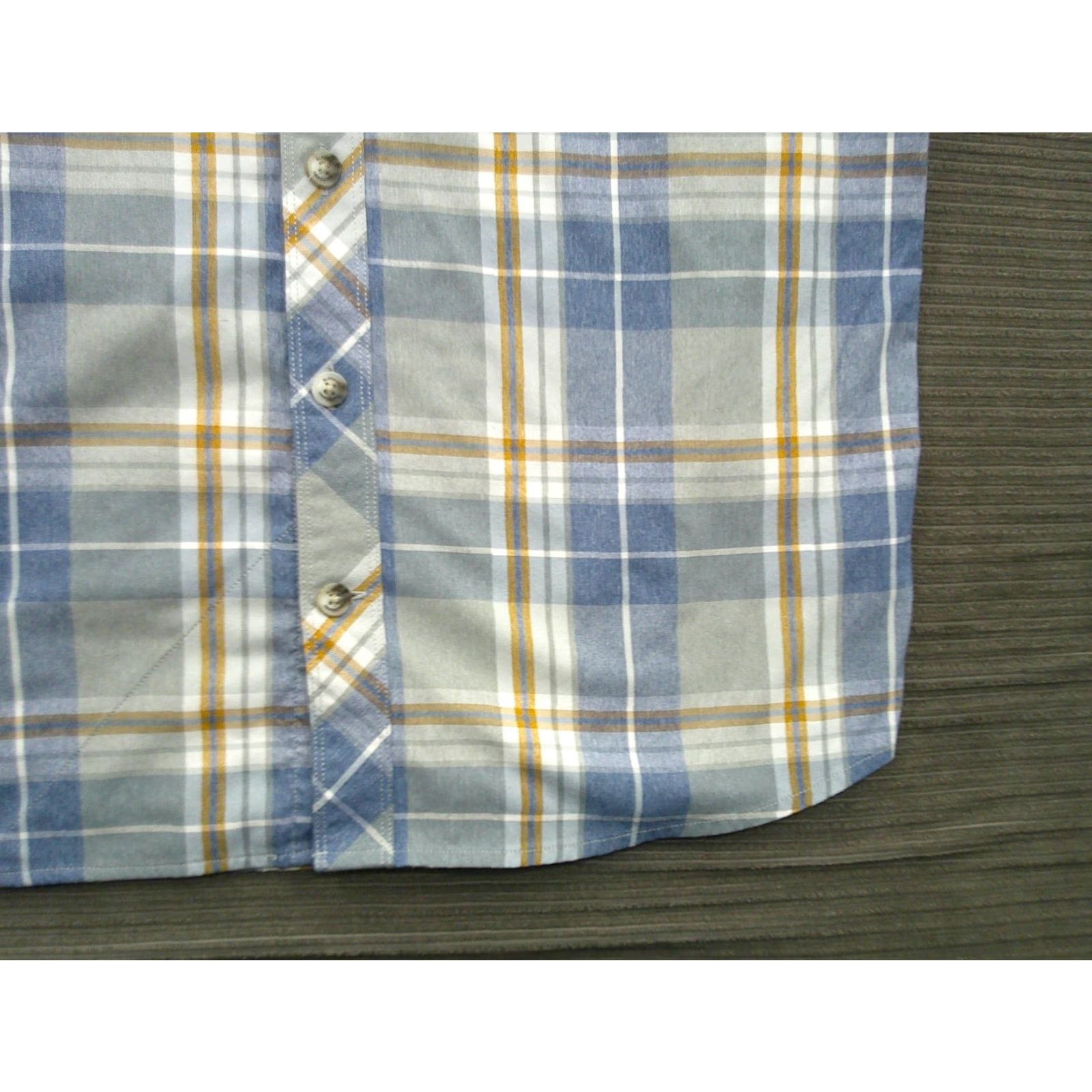 Vintage VINTAGE Alaskan Hardgear Shirt Mens Large Tall Blue Plaid Long Sleeve Button Up Outdoor Size US L / EU 52-54 / 3 - 5 Thumbnail