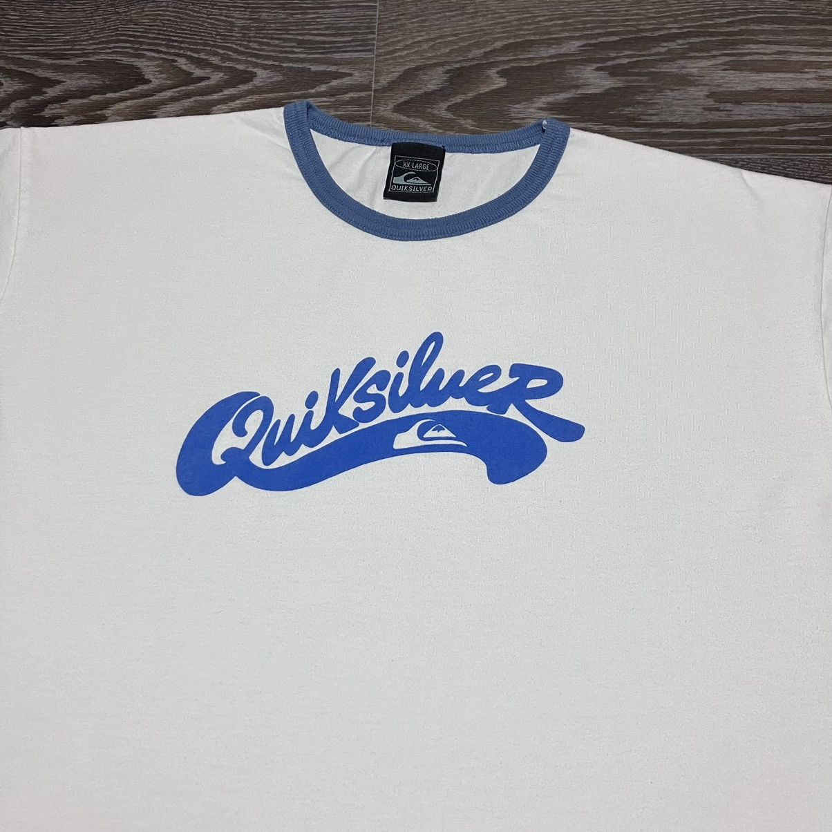 Quiksilver Vintage QUIKSILVER Velour Chest Logo T-shirt Size US L / EU 52-54 / 3 - 2 Thumbnail