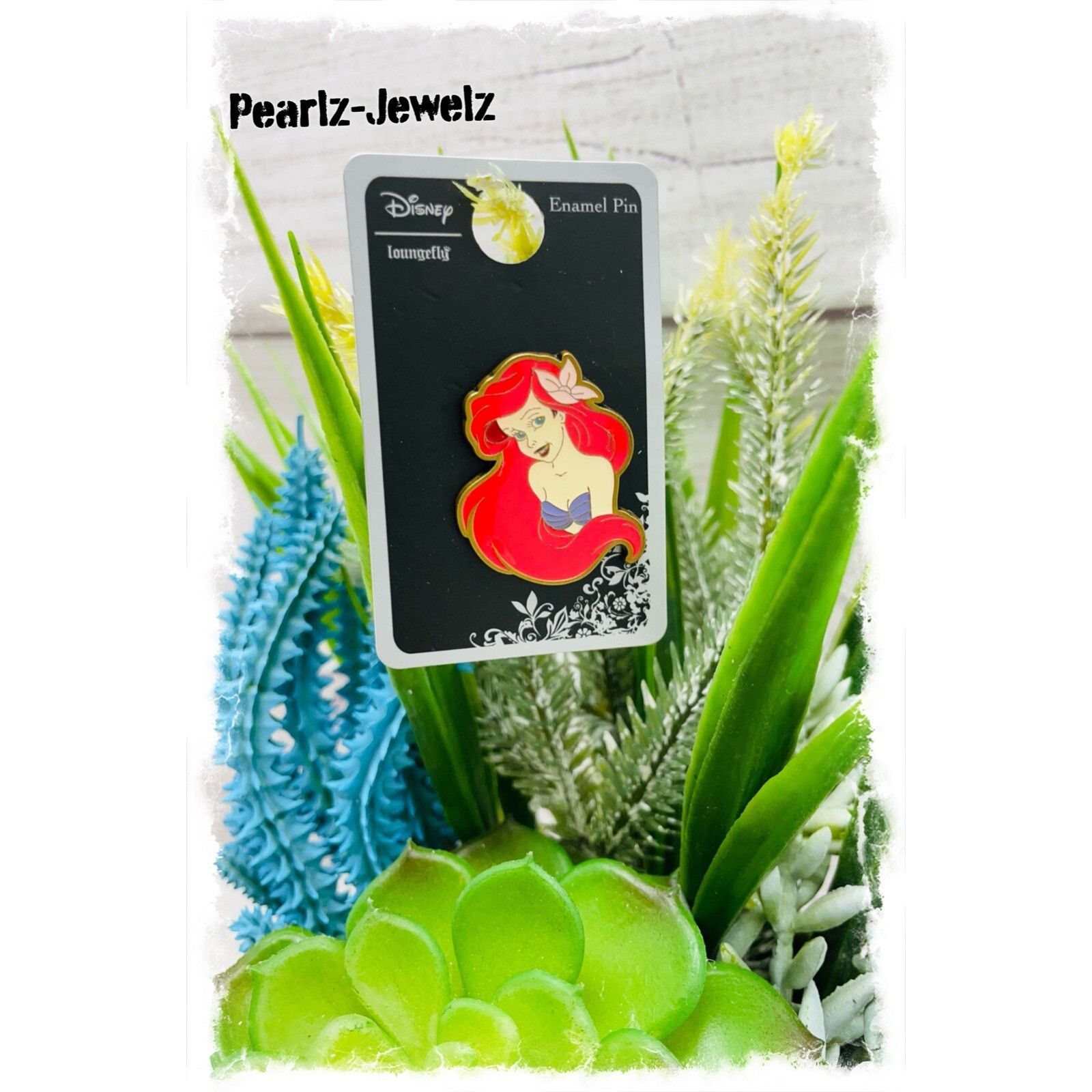Disney Loungefly Disney Little Mermaid Princess Ariel 1.25" Enamel Size ONE SIZE - 1 Preview