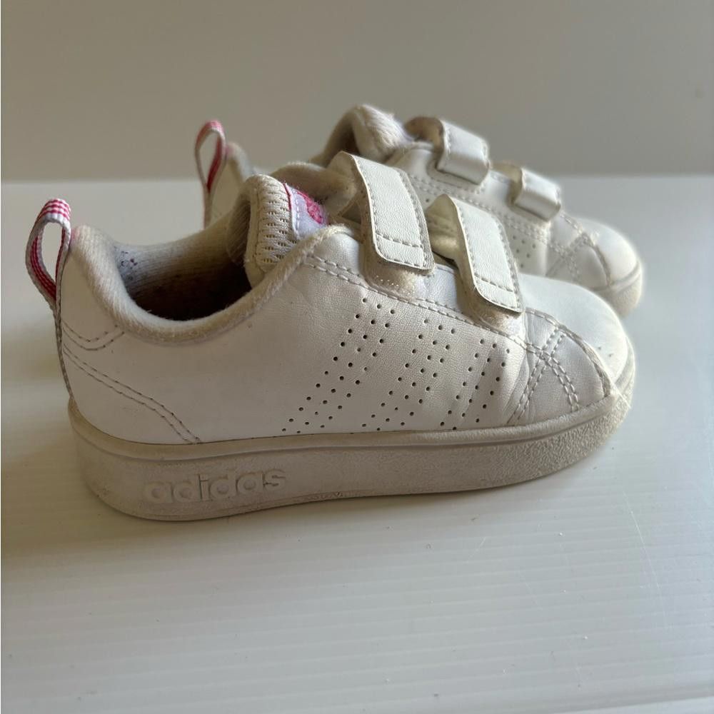 Adidas Adidas Originals Infant Sneakers Size US 6.5 / EU 39-40 - 2 Thumbnail