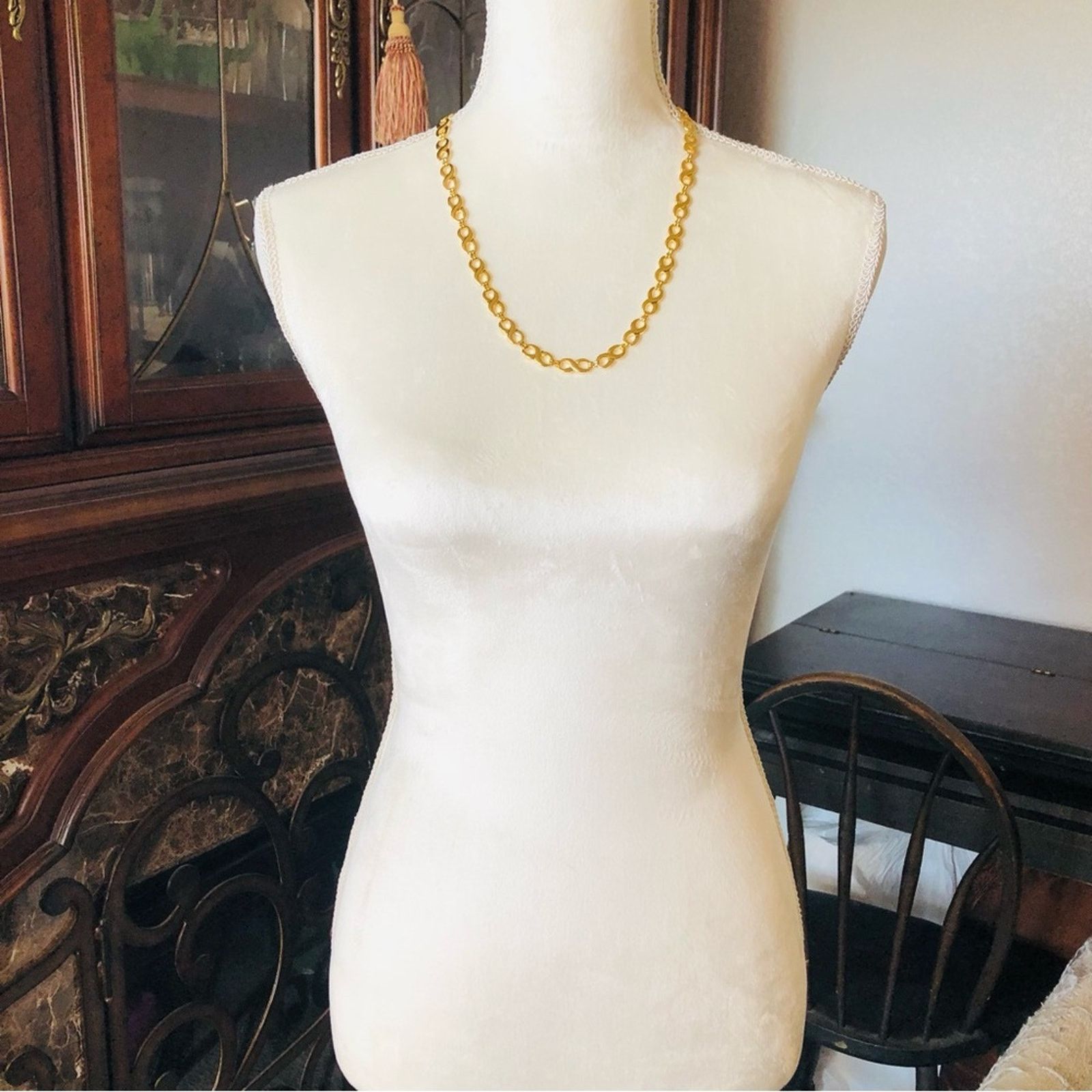 Vintage Vintage 80s shiny gold infinity link necklace set NIB Size ONE SIZE - 6 Thumbnail