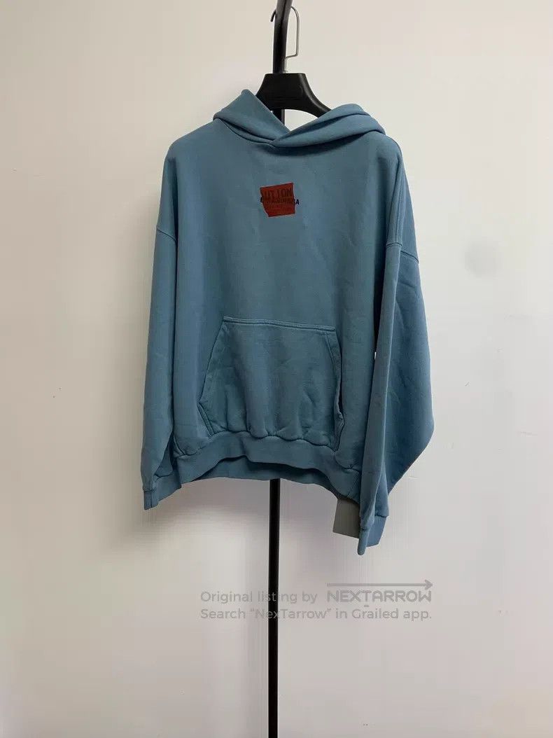 Balenciaga Balenciaga Solid Color Hooded Kangaroo Pocket Long Sleeve Size US XS / EU 42 / 0 - 1 Thumbnail