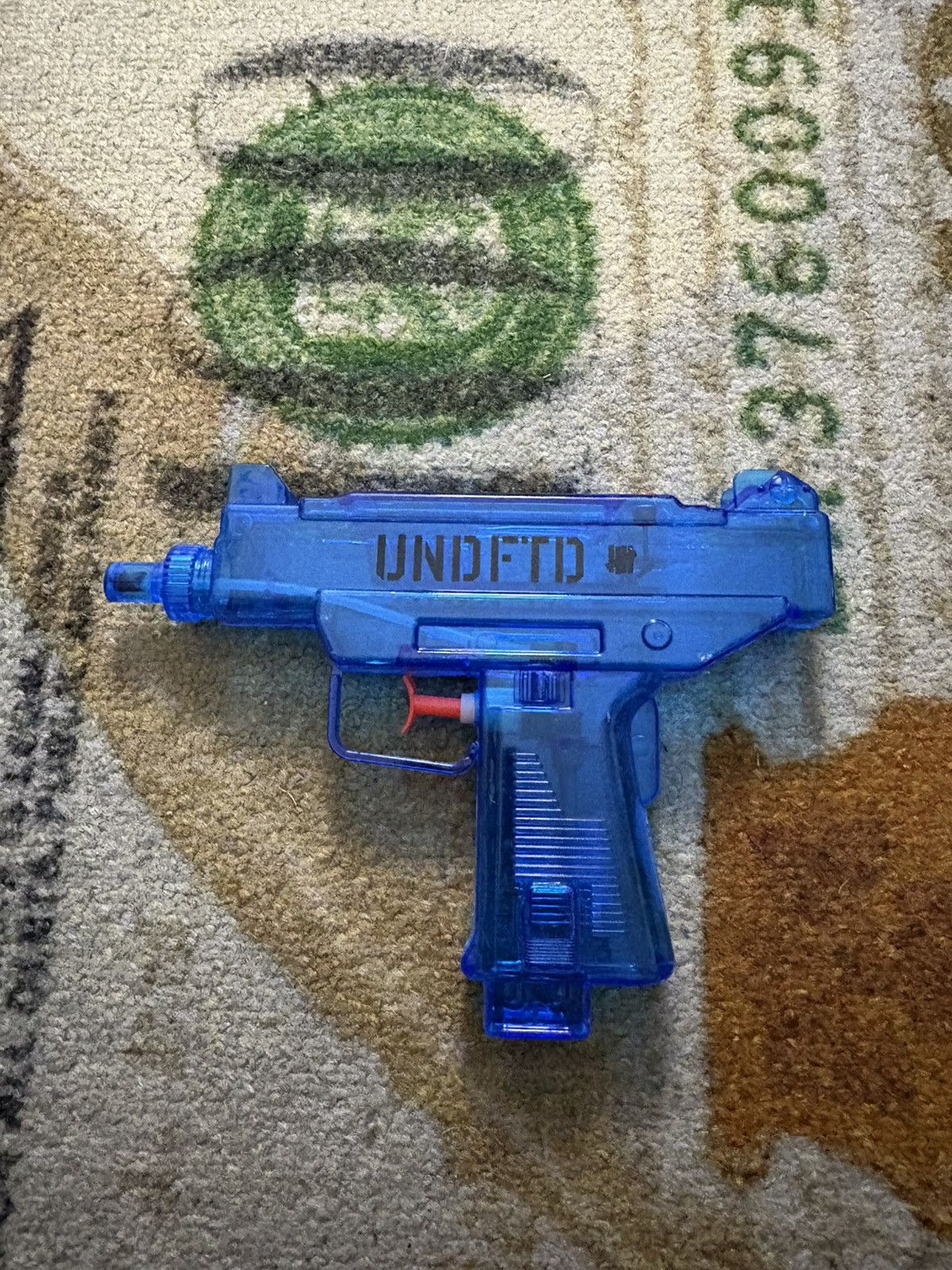 Undefeated Undefeated Water Gun Size ONE SIZE - 1 Thumbnail