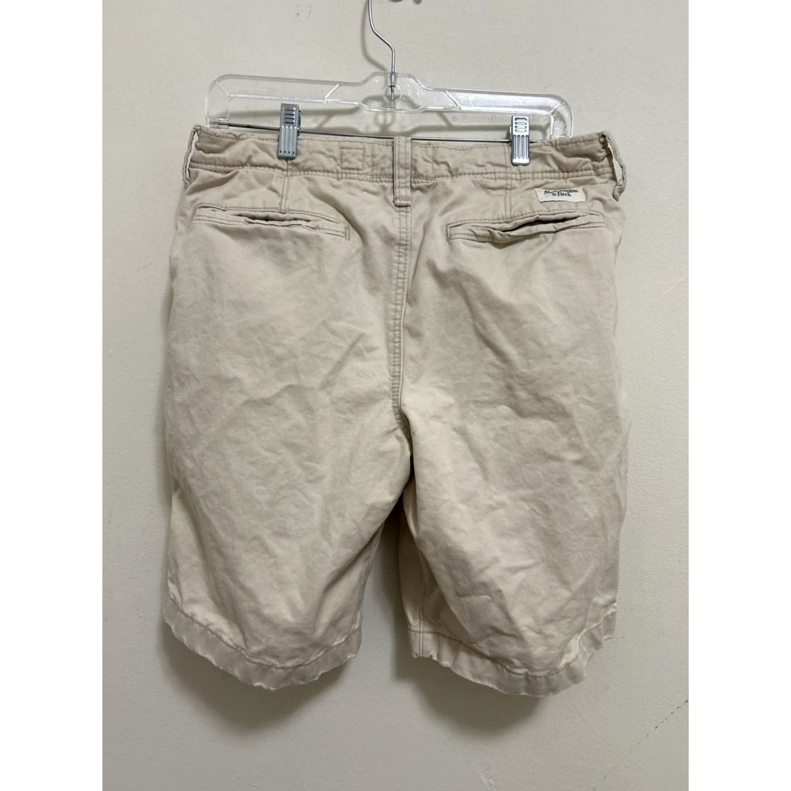 Abercrombie & Fitch Abercrombie & Fitch Shorts Mens 32 Beige Brown Chino Flat Front Bermuda Twill Button Slash Pockets Casual Travel Regular Cotton Size US 32 / EU 48 - 4 Thumbnail