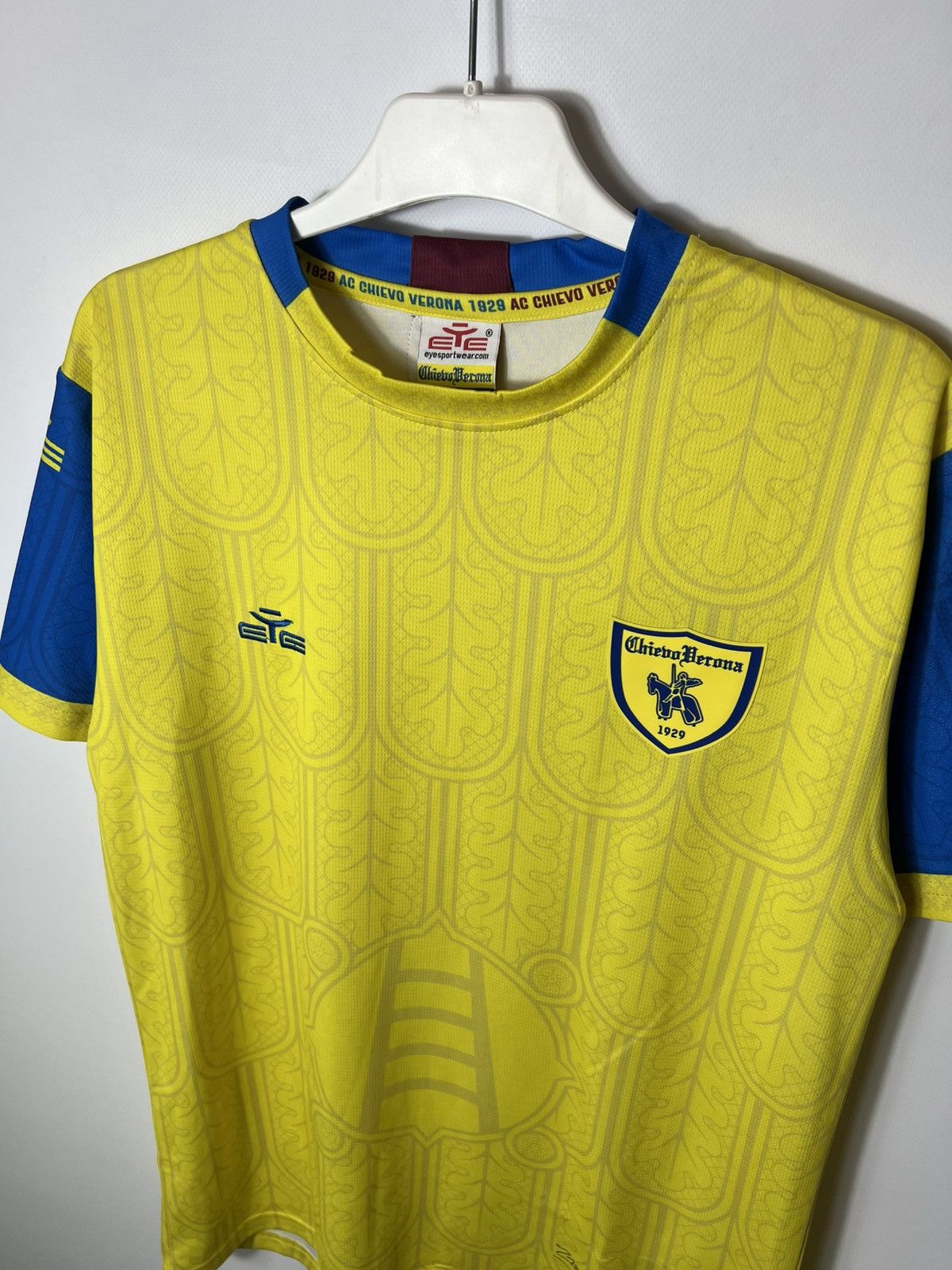 Vintage Vintage soccer football Chievo Verona Home Sportswear Jersey Size US L / EU 52-54 / 3 - 2 Thumbnail