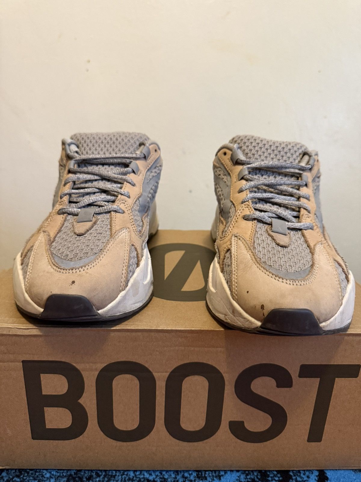 Yeezy Adidas Yeezy Boost 700 V2 ‘Cream’ Size US 10.5 / EU 43-44 - 1 Thumbnail