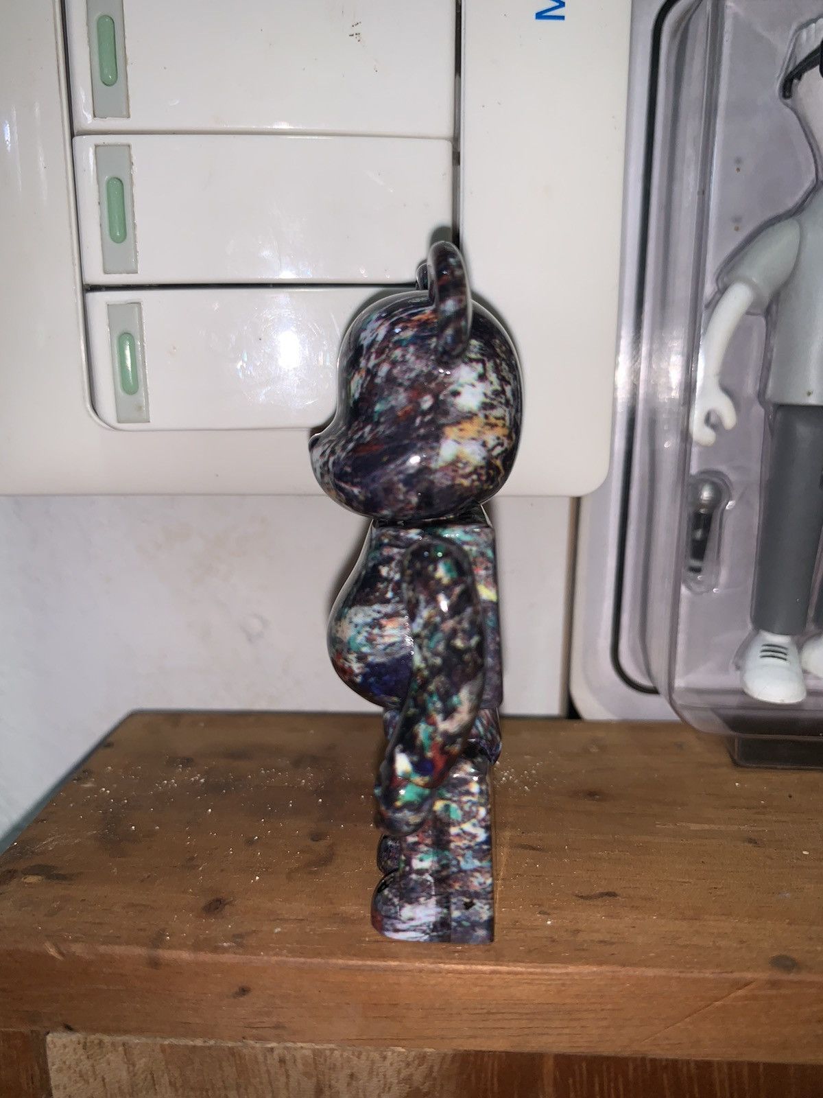 Medicom Toy BEARBRICK X JACKSON POLLOCK “Studio” ©️Pollock-Krasner House Size ONE SIZE - 3 Thumbnail