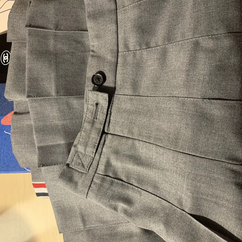 Thom Browne Thom Browne A hundred-and-fifty centimeter skirt Size 27" / US 4 / IT 40 - 7 Thumbnail