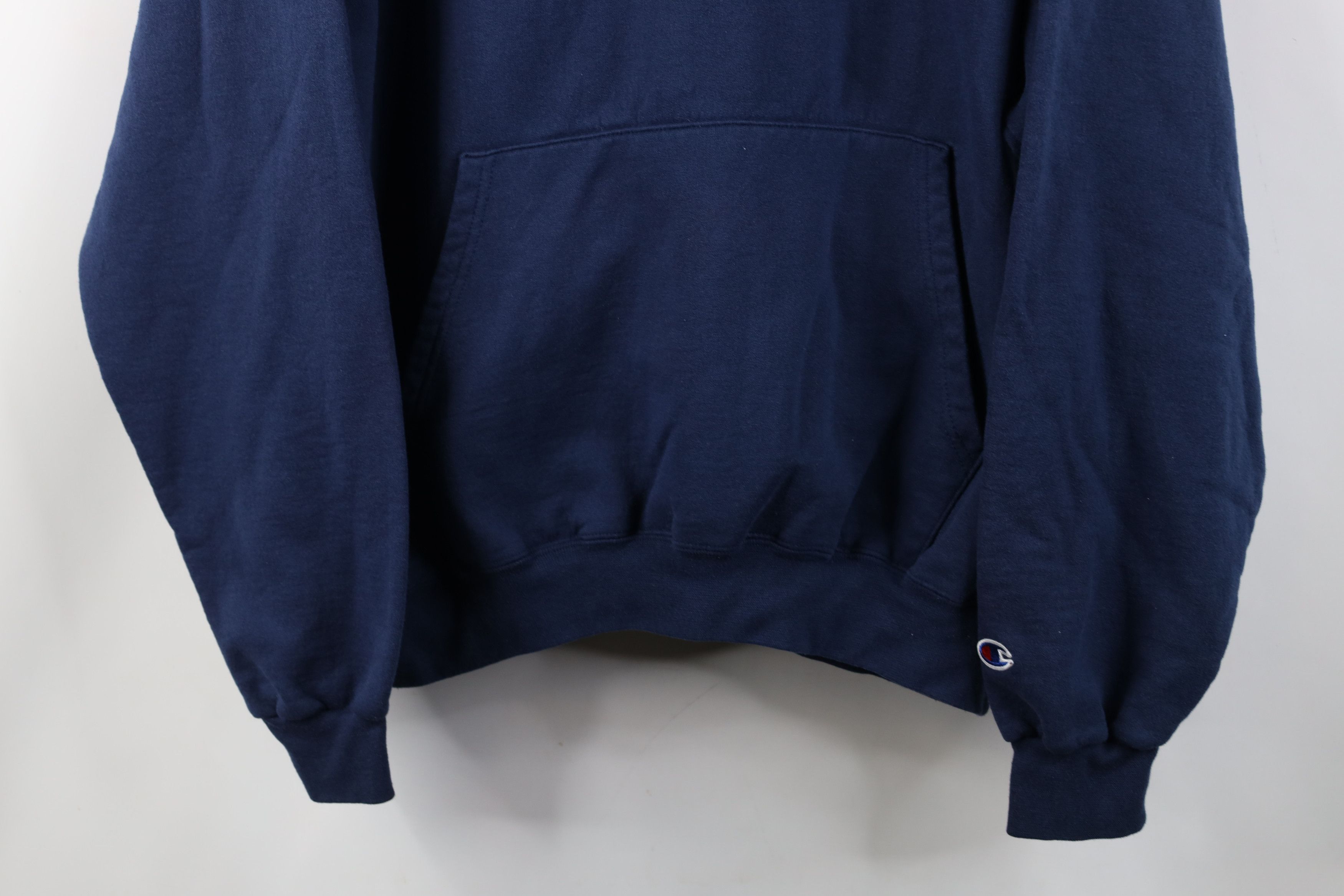 Champion Vintage 90s Champion Spell Out Hoodie Sweatshirt Navy Blue Size US L / EU 52-54 / 3 - 3 Thumbnail