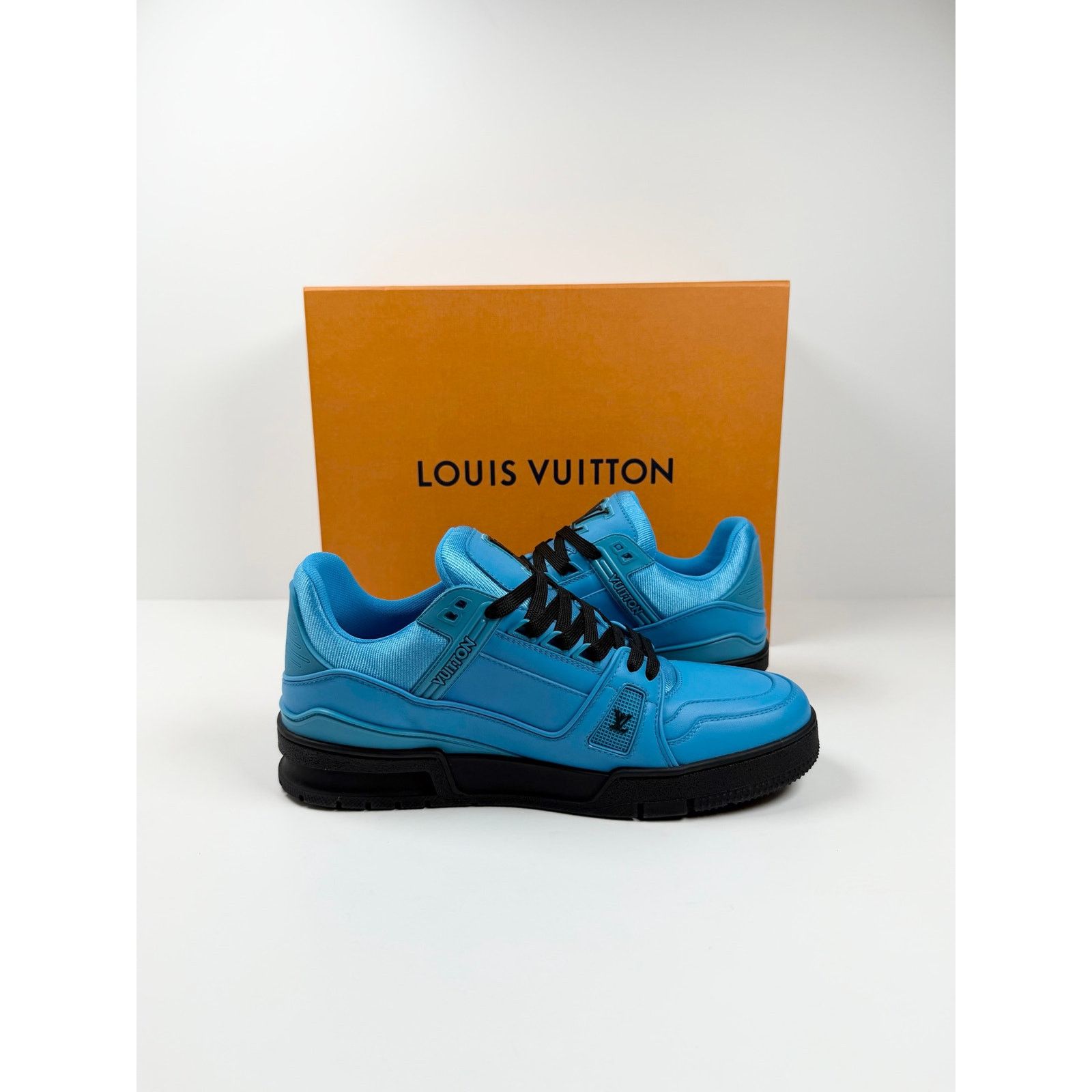 Louis Vuitton Size 7LV/8US - Louis Vuitton Leather Blue Sneakers NEW Size US 8 / EU 41 - 5 Thumbnail