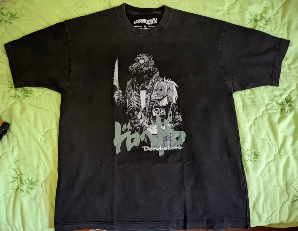Japanese Brand × Vintage Anime Jujutsu Kaisen Chainsaw Graphic Printed Cotton Tshirt Size US S / EU 44-46 / 1 - 10 Thumbnail