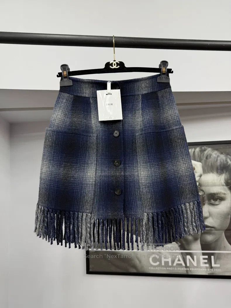 Dior Dior Blue plaid wool tassel skirt Size 42" / US 20 - 1 Thumbnail
