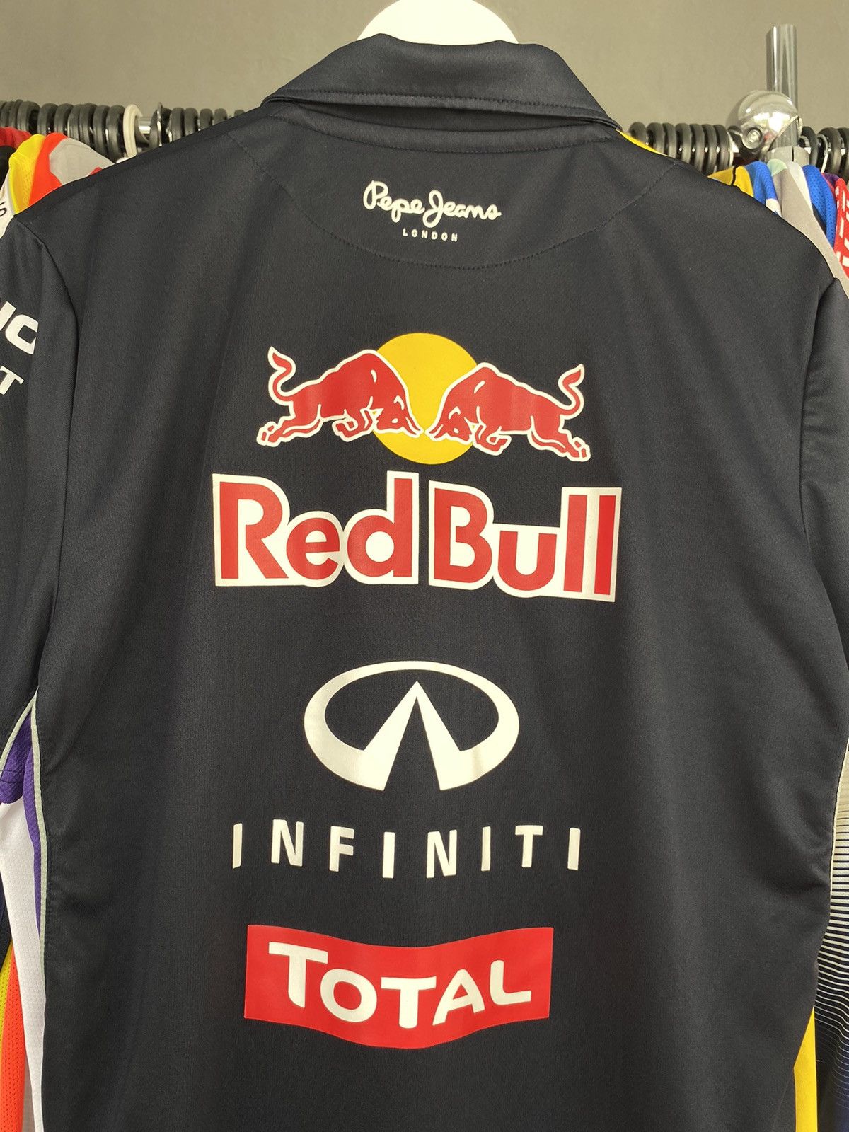 Pepe Jeans PEPE JEANS RED BULL F1 RACING SHIRT JERSEY XL Size US XL / EU 56 / 4 - 8 Thumbnail