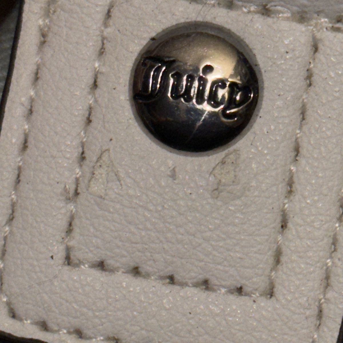Juicy Couture Juicy Couture light wash denim Y2Cute Flap crossbodyhand bag Size ONE SIZE - 8 Thumbnail