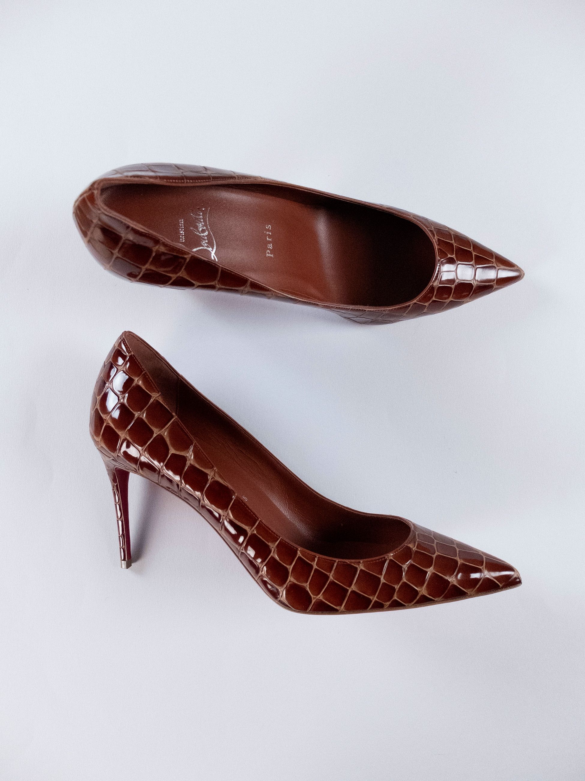 Christian Louboutin CHRISTIAN LOUBOUTIN Kate brown alligator embossed pumps 11 Size US 11 / IT 41 - 4 Thumbnail