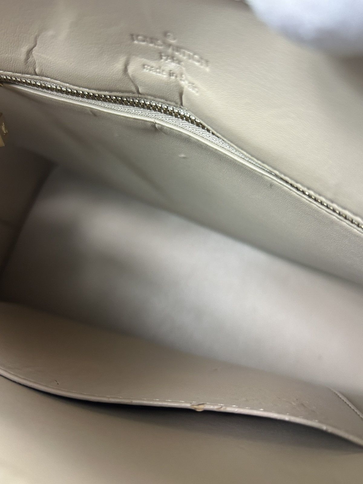 Louis Vuitton Louis Vuitton Vernis Houston Shoulder Bag Size ONE SIZE - 6 Thumbnail