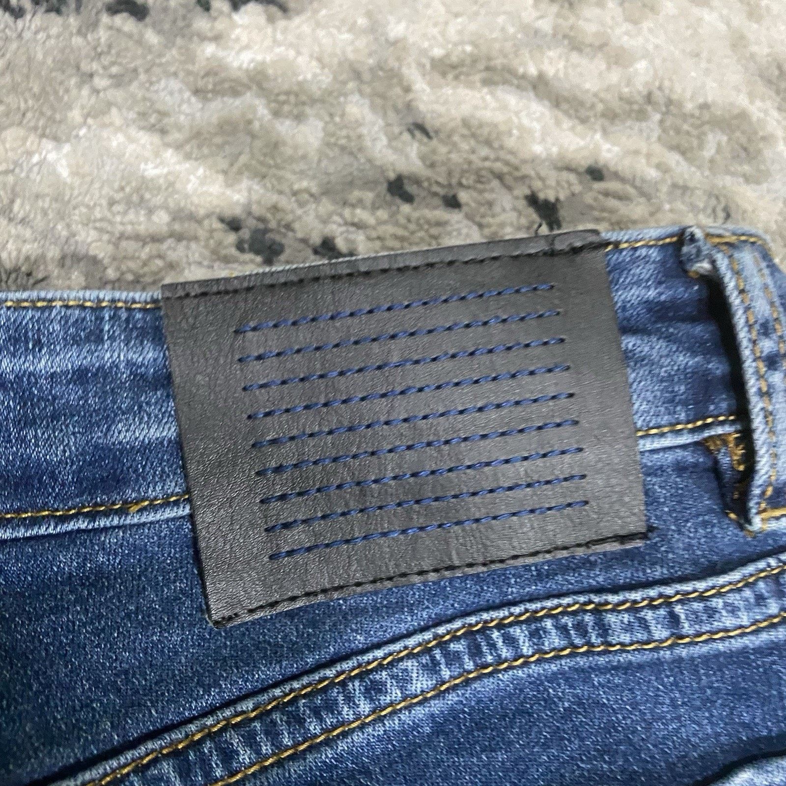 & Other Stories Serenade Jeans Men 30x28 Blue Light Wash Rare Flames Design Size US 30 / EU 46 - 9 Thumbnail