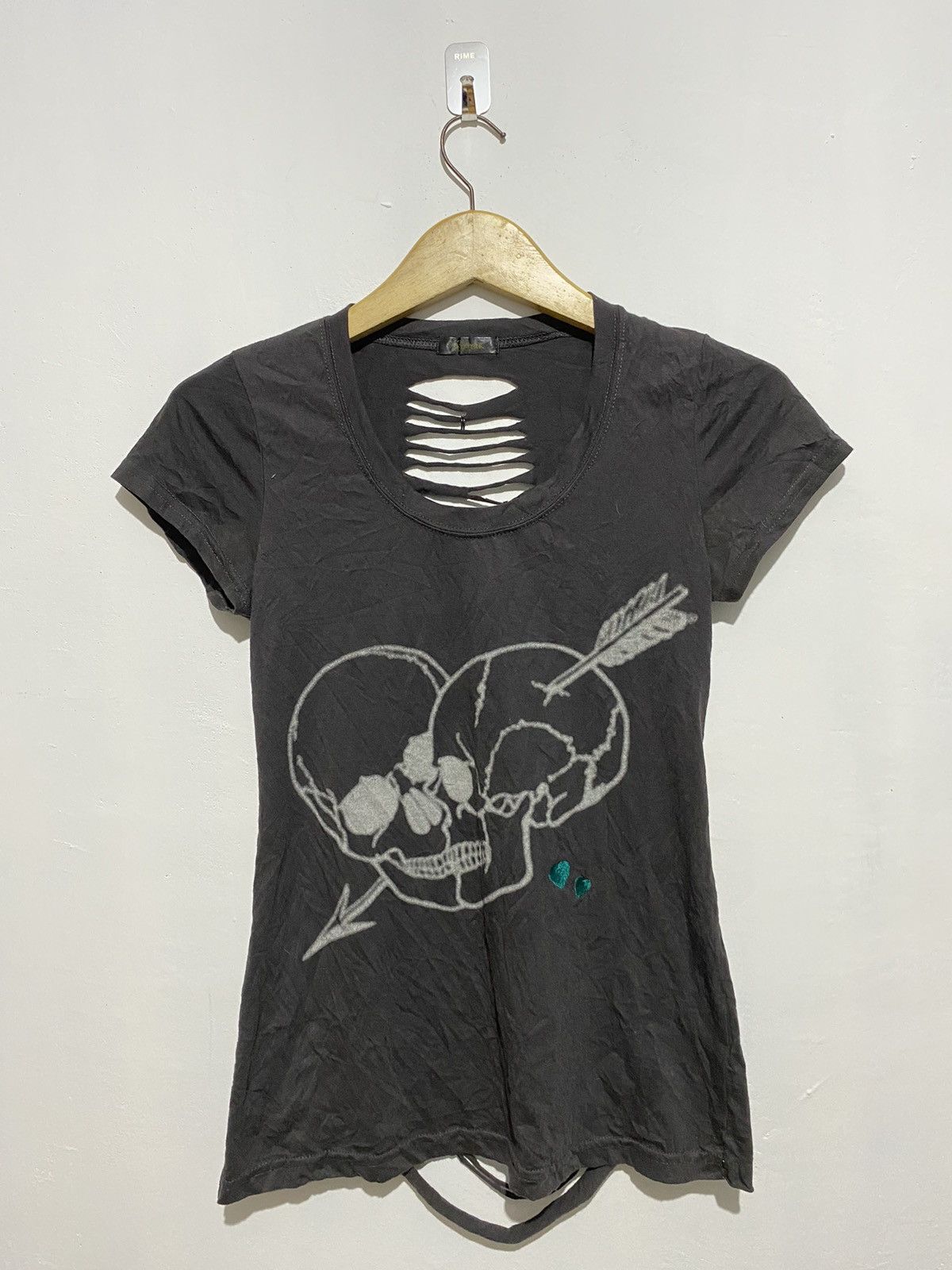 Hysteric Glamour Japanese Barak hearts skulls distressed lgb style tee Size US S / EU 44-46 / 1 - 1 Thumbnail