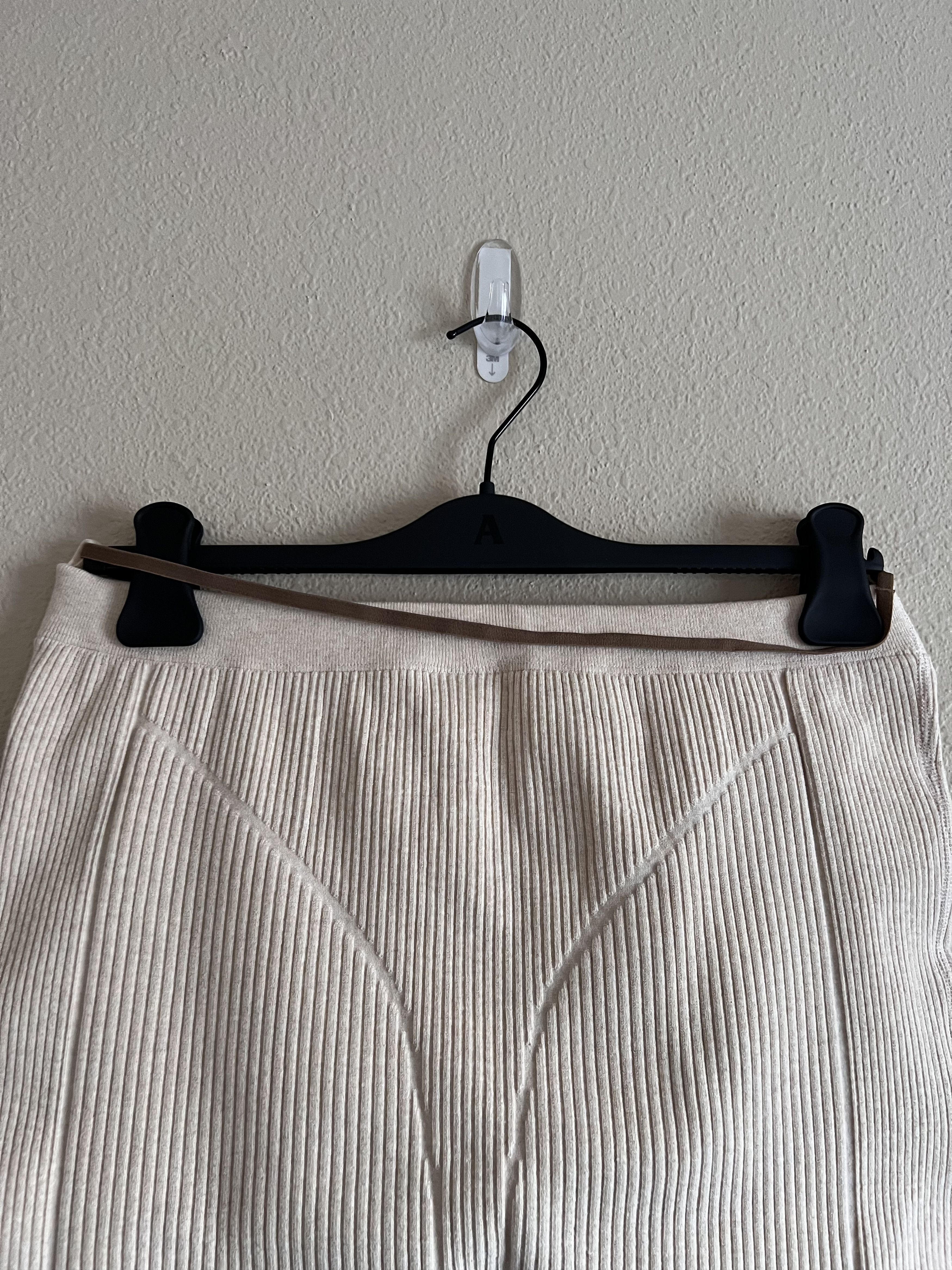 Jacquemus × Nike XL Jacquemus Nike Le Short in Off White Size 32" / US 10 / IT 46 - 6 Thumbnail
