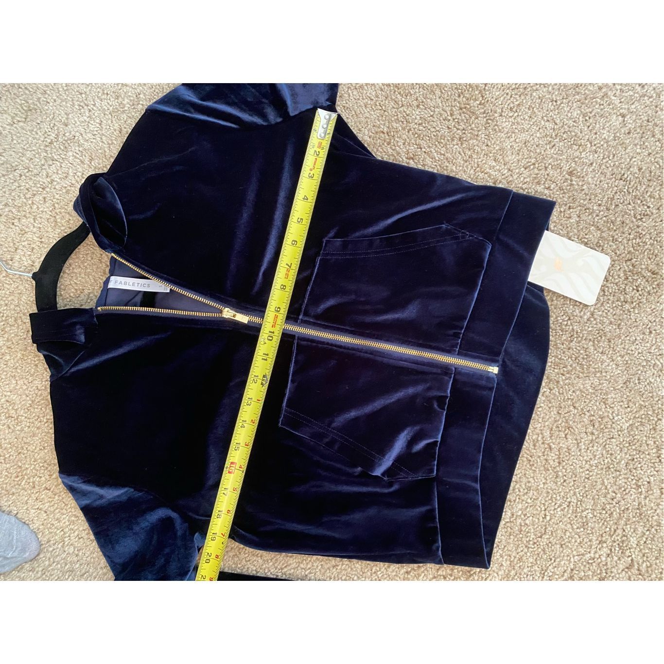 Kanye West Fabletics NWT Donna Velour Hoodie in Navy Blue, Size Small, Size S / US 4 / IT 40 - 8 Thumbnail