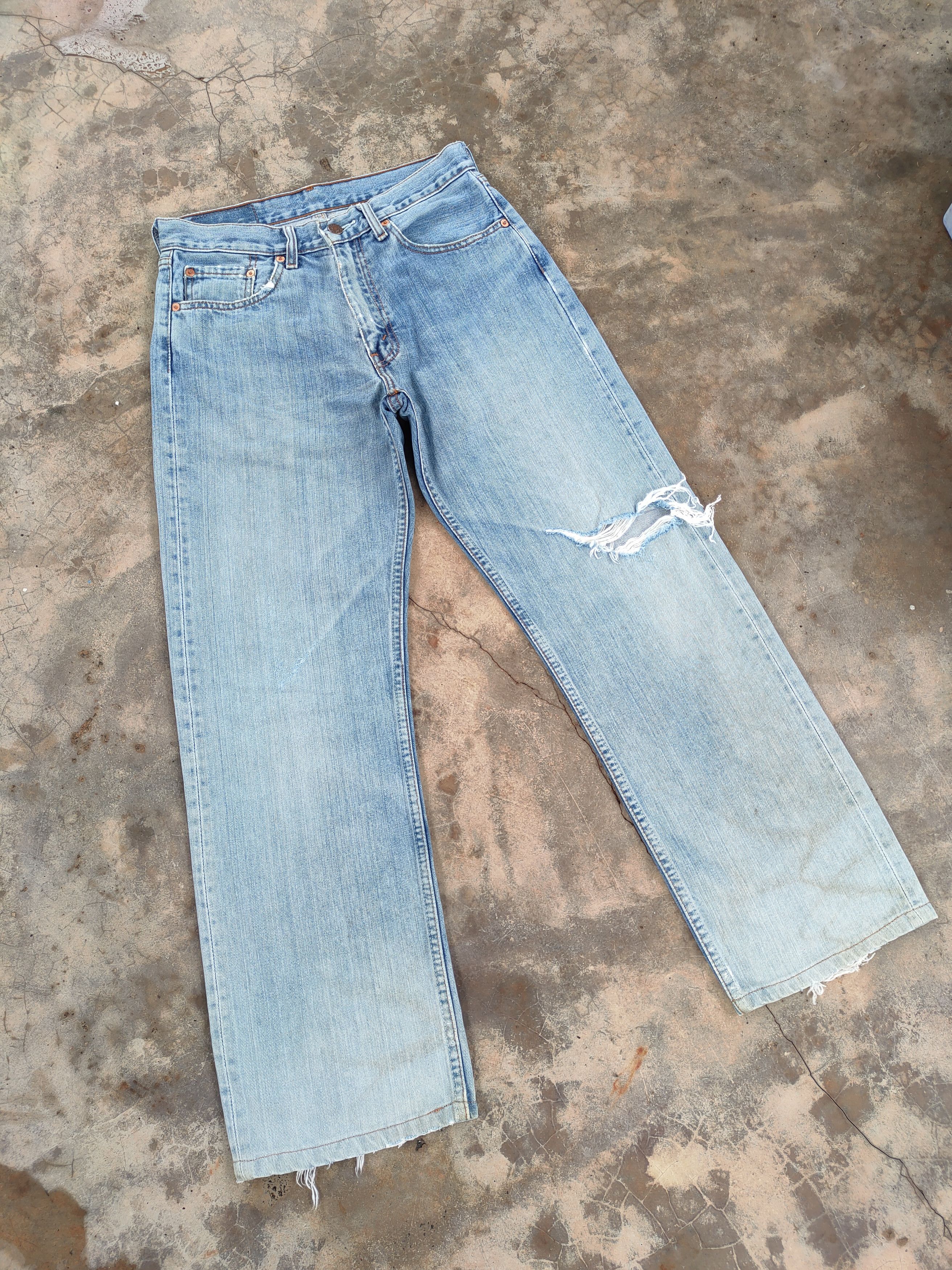 Levi's Vintage Clothing Vintage Levi's 513 faded distressed jeans denim pants Size US 32 / EU 48 - 1 Thumbnail