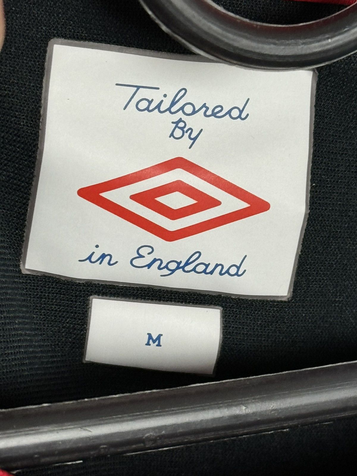 Umbro Southampton 10/11 Away Football Long Sleeve Jersey Size US M / EU 48-50 / 2 - 5 Thumbnail