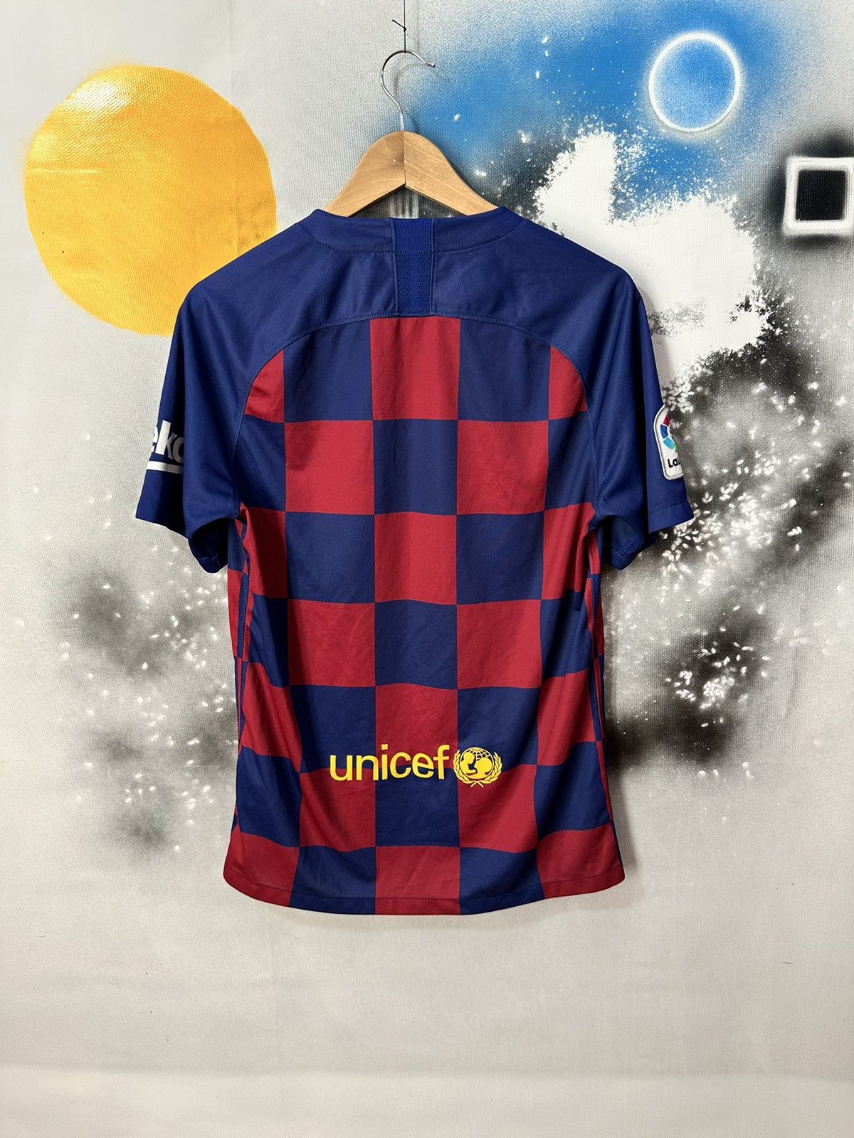 Nike Nike Barcelona Jersey 2019/2002 Size US M / EU 48-50 / 2 - 10 Thumbnail