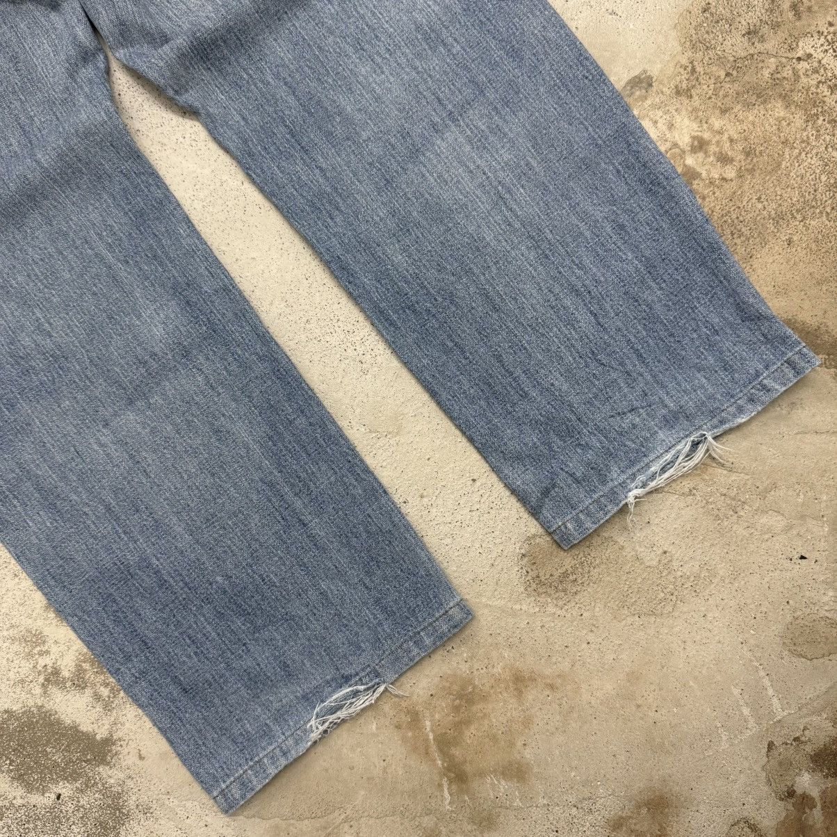 Wrangler Vintage Wrangler Light Wash Distressed Denim Pants Size US 36 / EU 52 - 11 Thumbnail