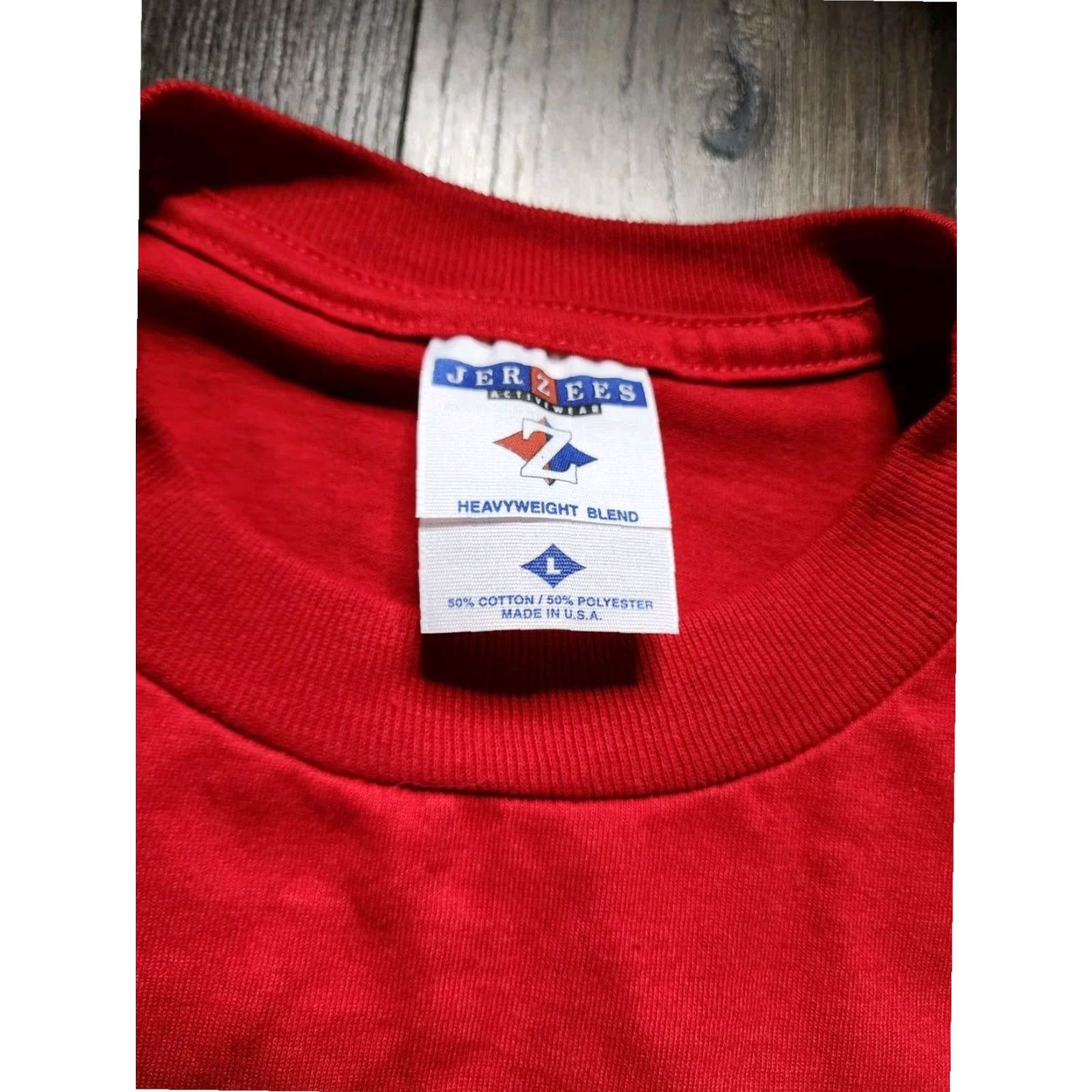 Jerzees VINTAGE JERZEES Mens Christmas Tree Patchwork Applique Short Sleeve T Shirt Red Large Size US L / EU 52-54 / 3 - 5 Thumbnail