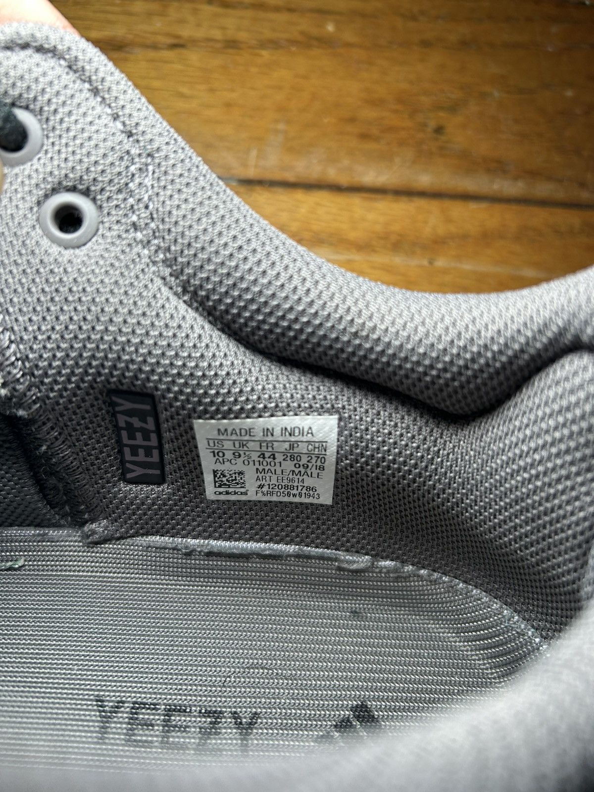 Yeezy Yeezy Boost 700 “Mauve” Size US 10 / EU 43 - 7 Thumbnail