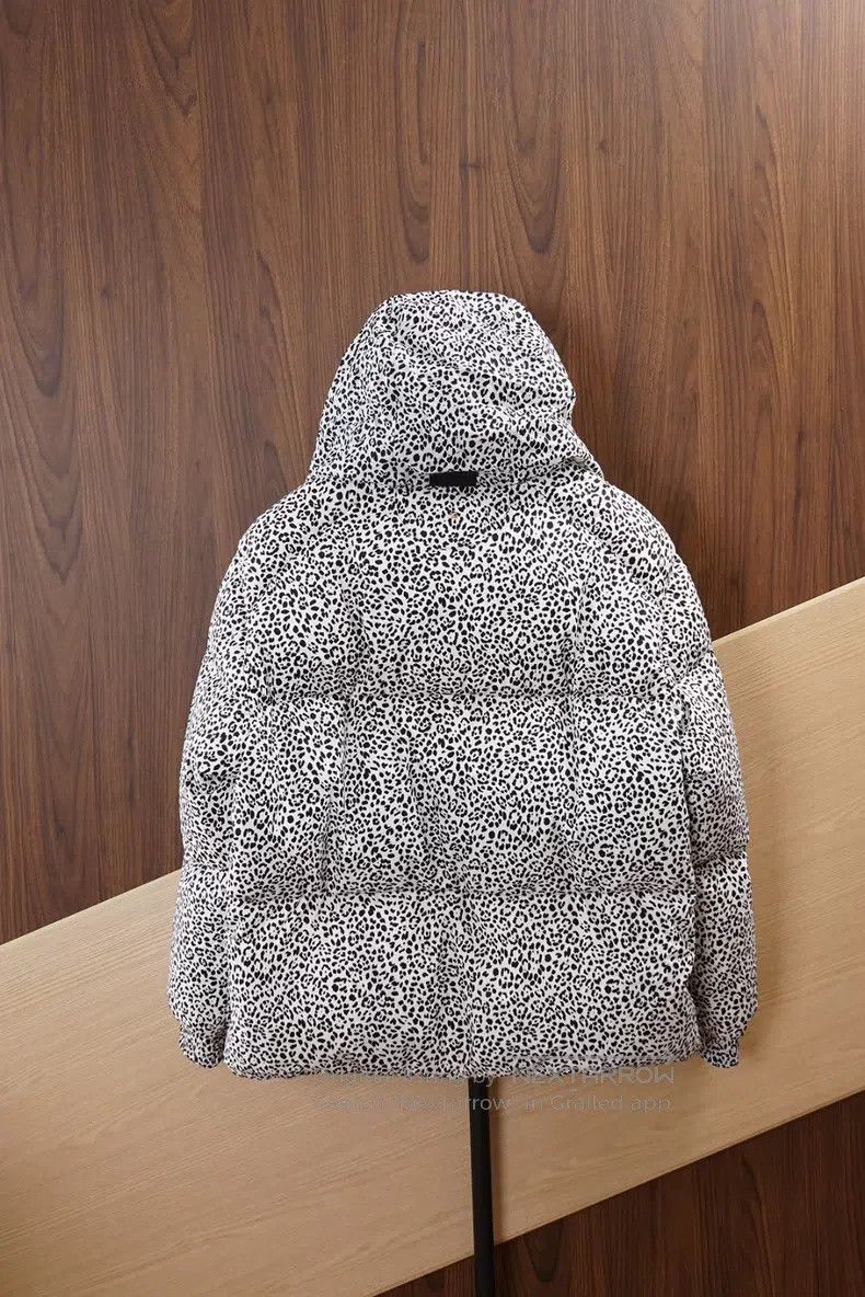 Valentino Valentino Down jacket Size L / US 10 / IT 46 - 3 Thumbnail