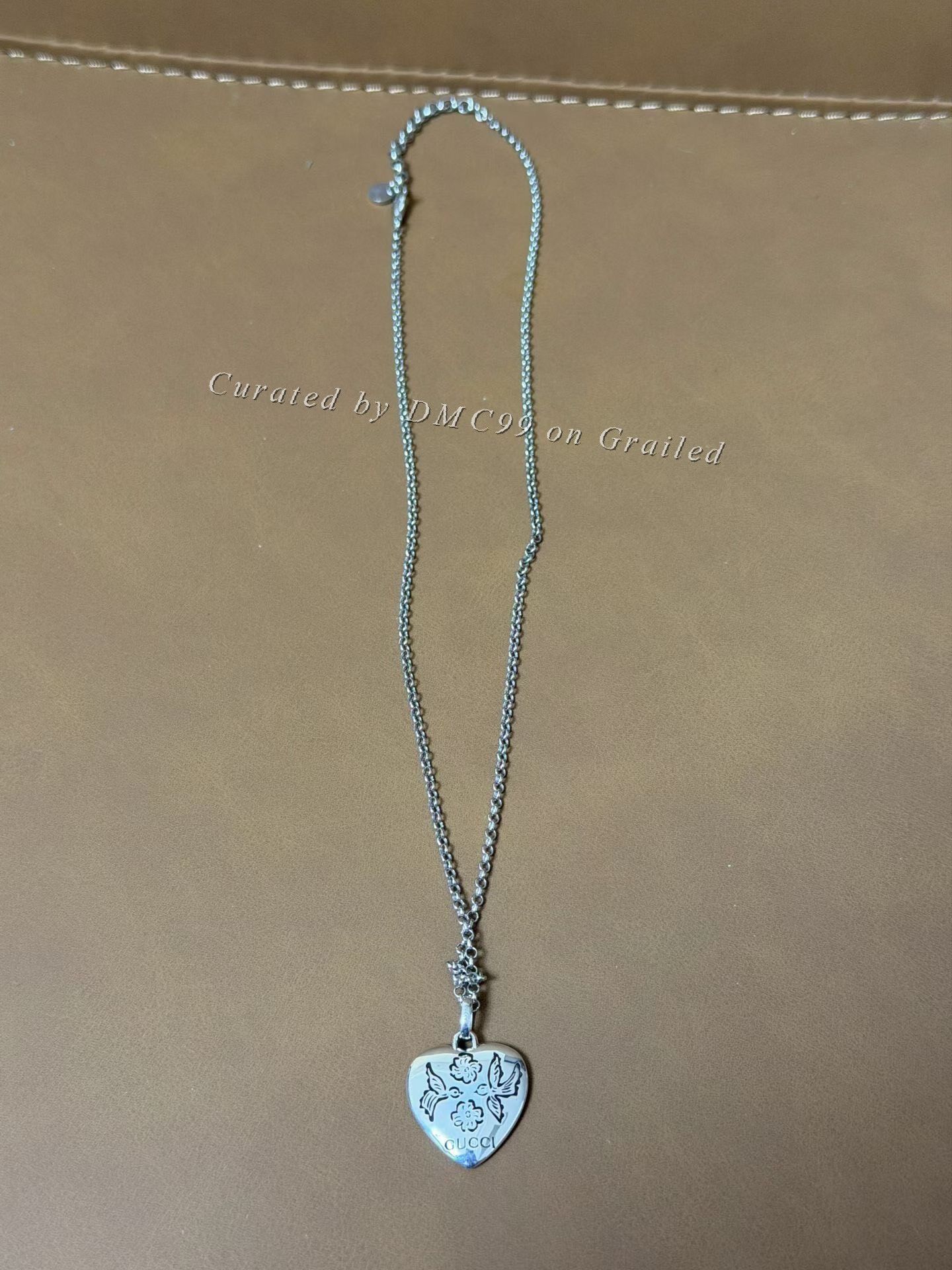 Gucci Gucci Love Heart Pendant Necklace Size ONE SIZE - 1 Thumbnail