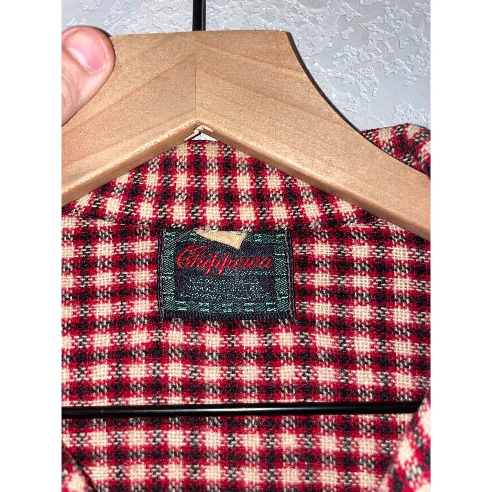 Chippewa 1960s Vintage Chippewa Wool Red Button Down Looped Shirt 60s Size US XL / EU 56 / 4 - 11 Thumbnail