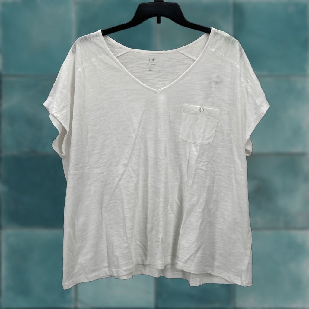 J. Jill J. Jill Easy V-Neck Tee Women's Plus 3X White Slub Knit Short Sleeve Lagenlook Shirt Women 3X White Slub Knit V-Neck Tee Size 40" / US 18 - 1 Thumbnail
